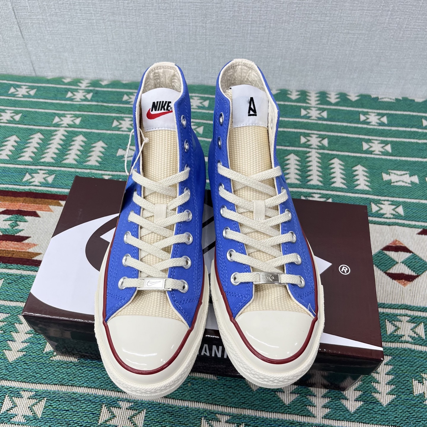 Nike Basic Shoes White M