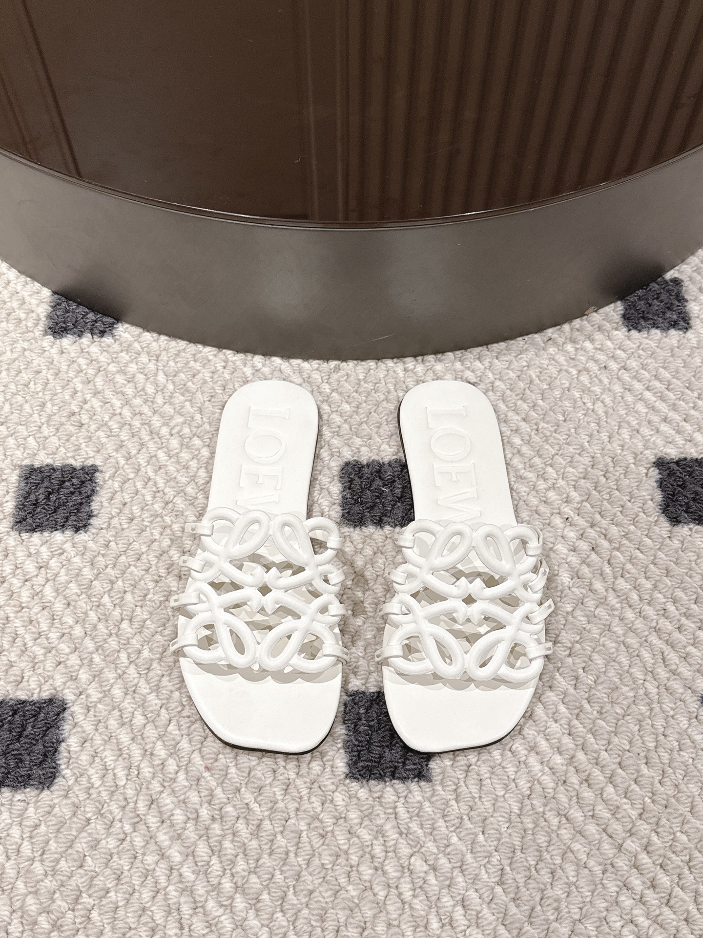 Loewe Slippers L-s