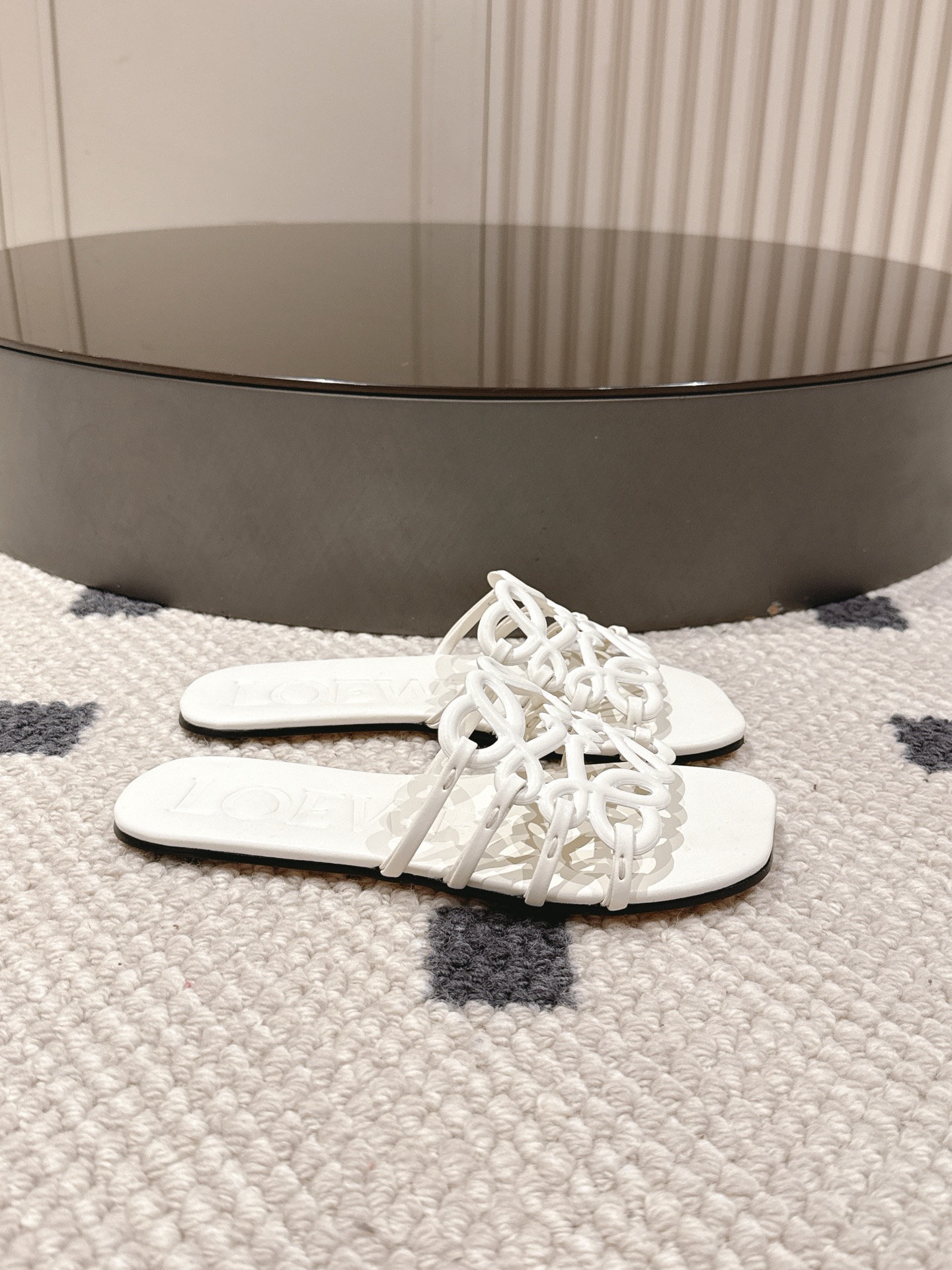 Loewe Slippers L-s