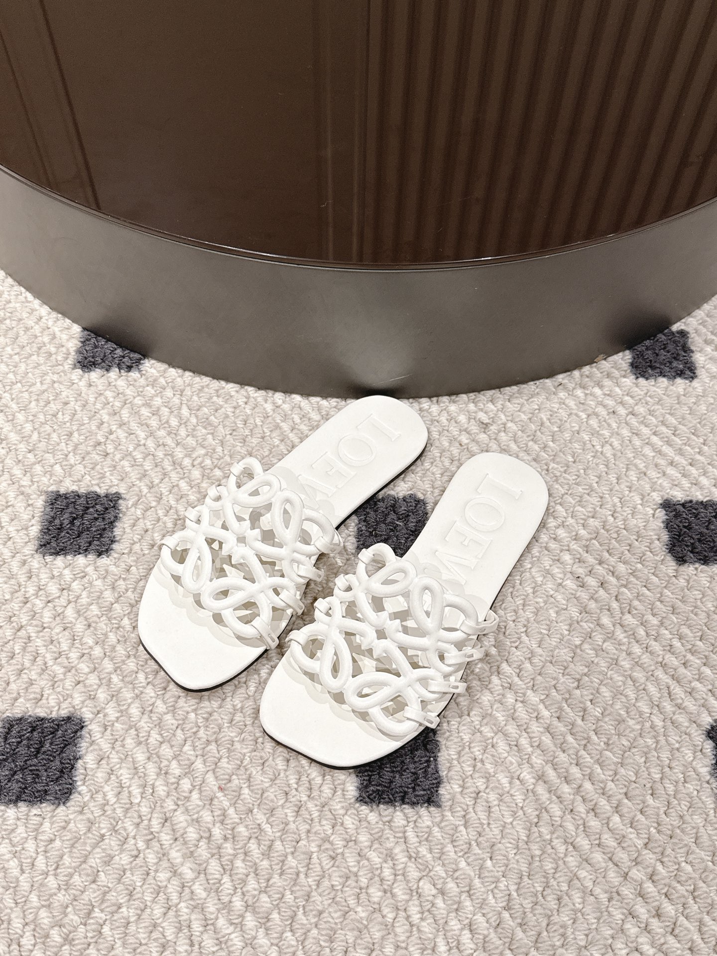 Loewe Slippers L-s