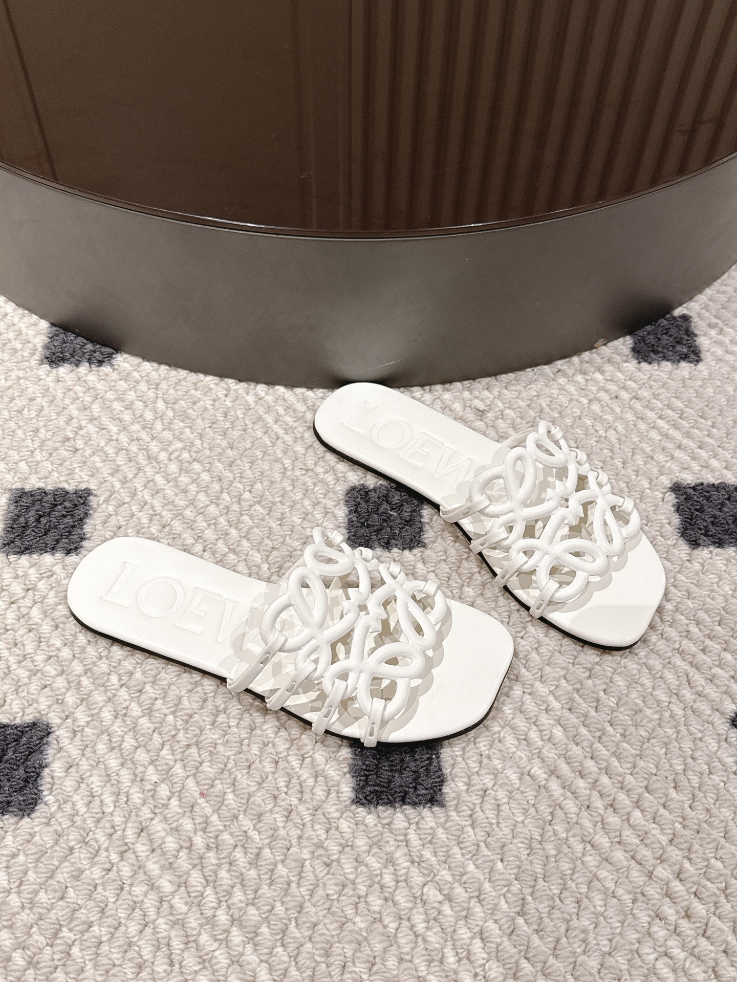 Loewe Slippers L-s