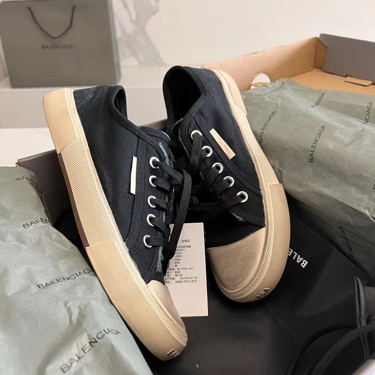 Balenciaga Basic Shoes L