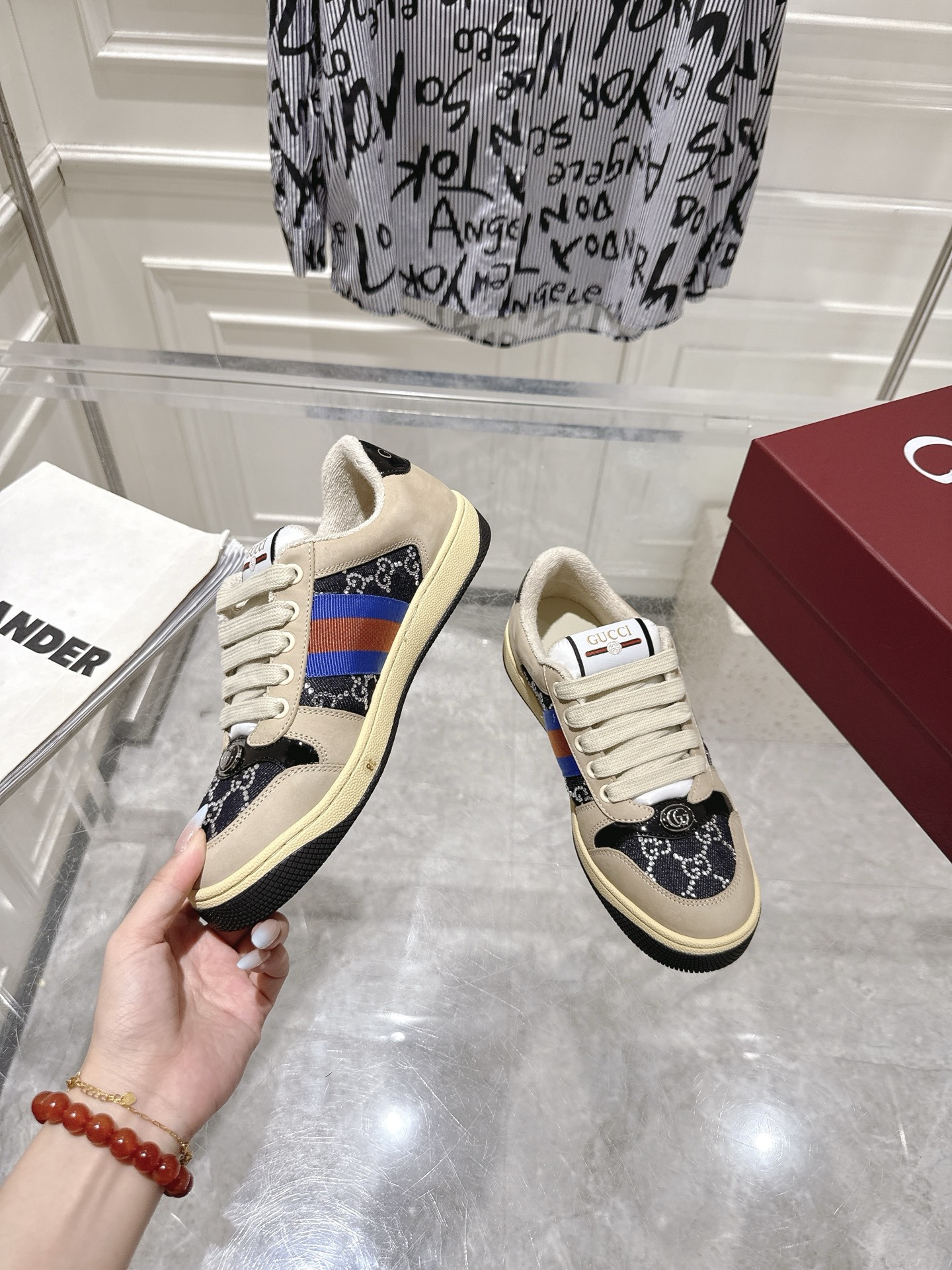 Gucci Female Basic Shoes S