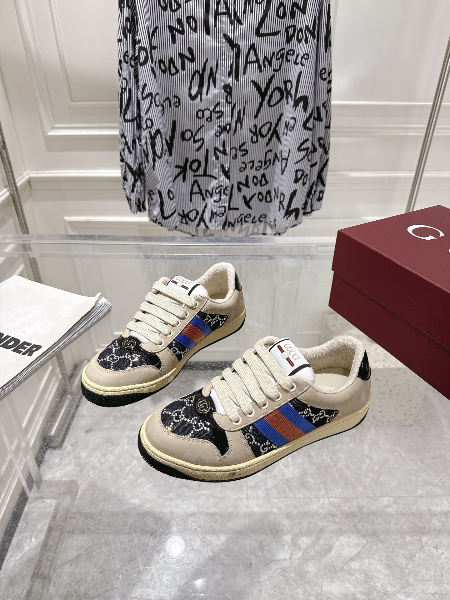 Gucci Female Basic Shoes S