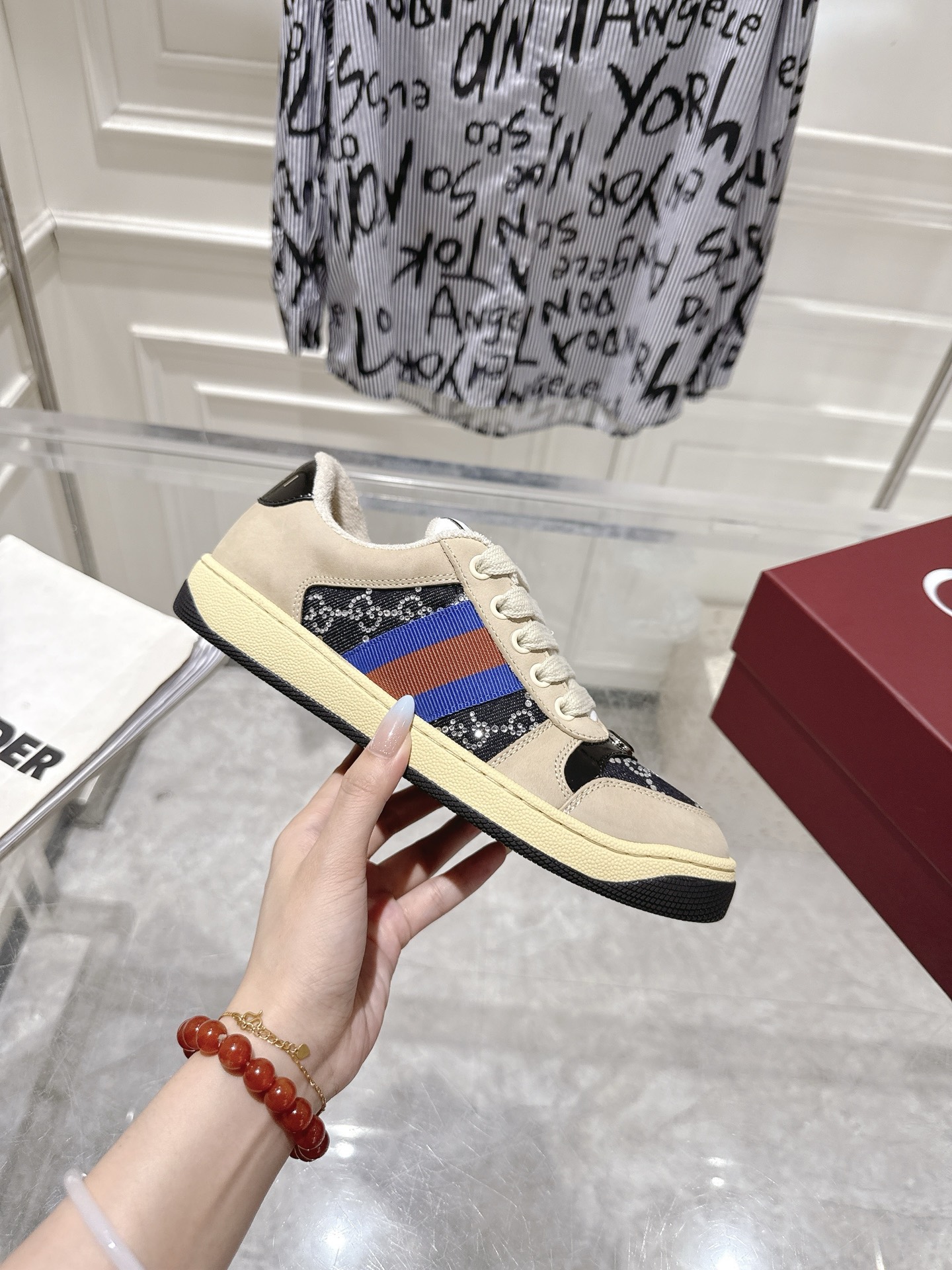 Gucci Female Basic Shoes S