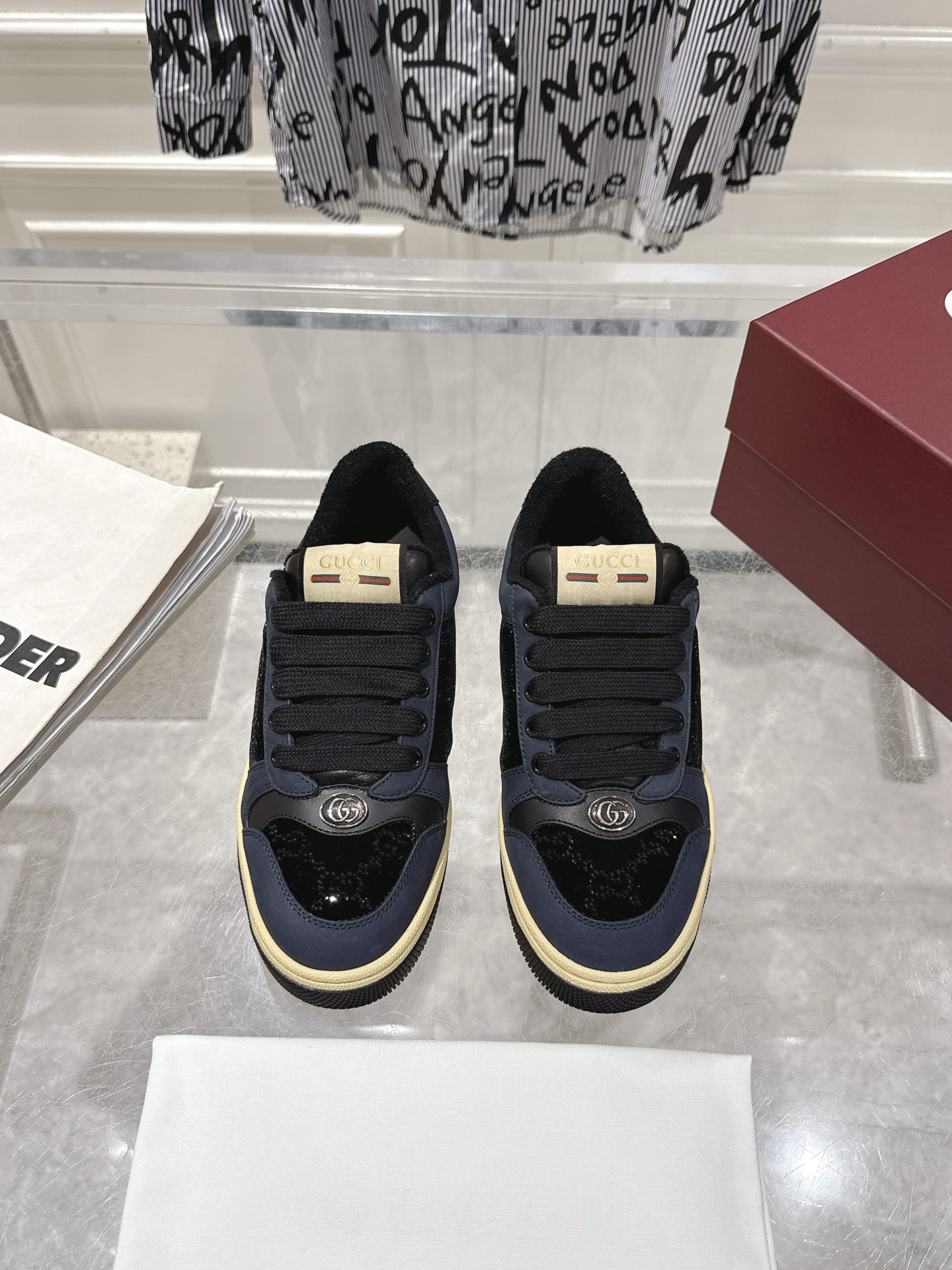 Gucci Female Basic Shoes S