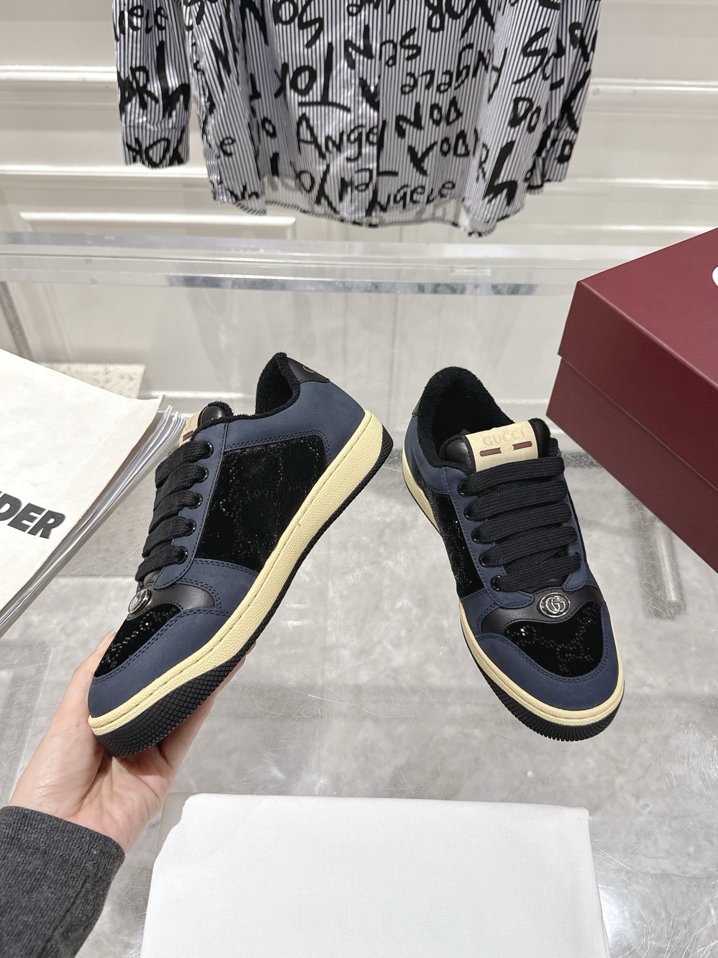 Gucci Female Basic Shoes S