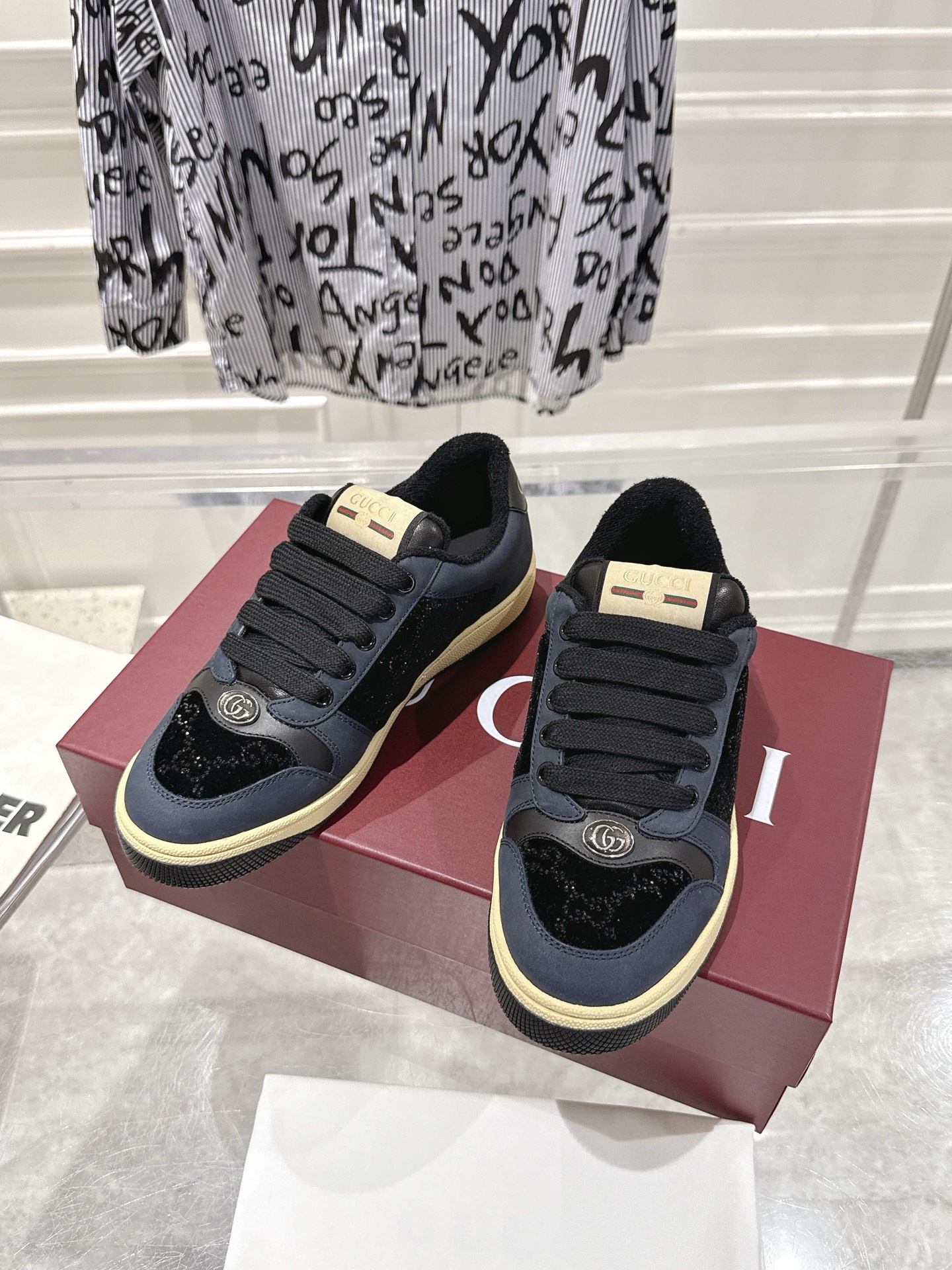 Gucci Female Basic Shoes S