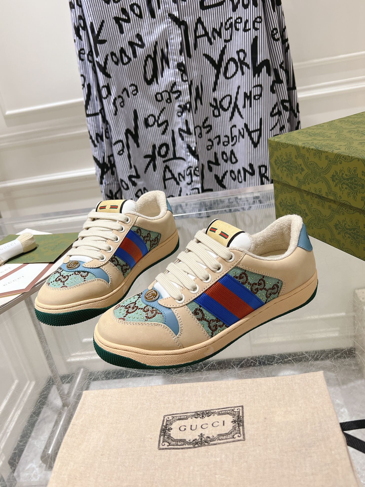Gucci Female Basic Shoes S