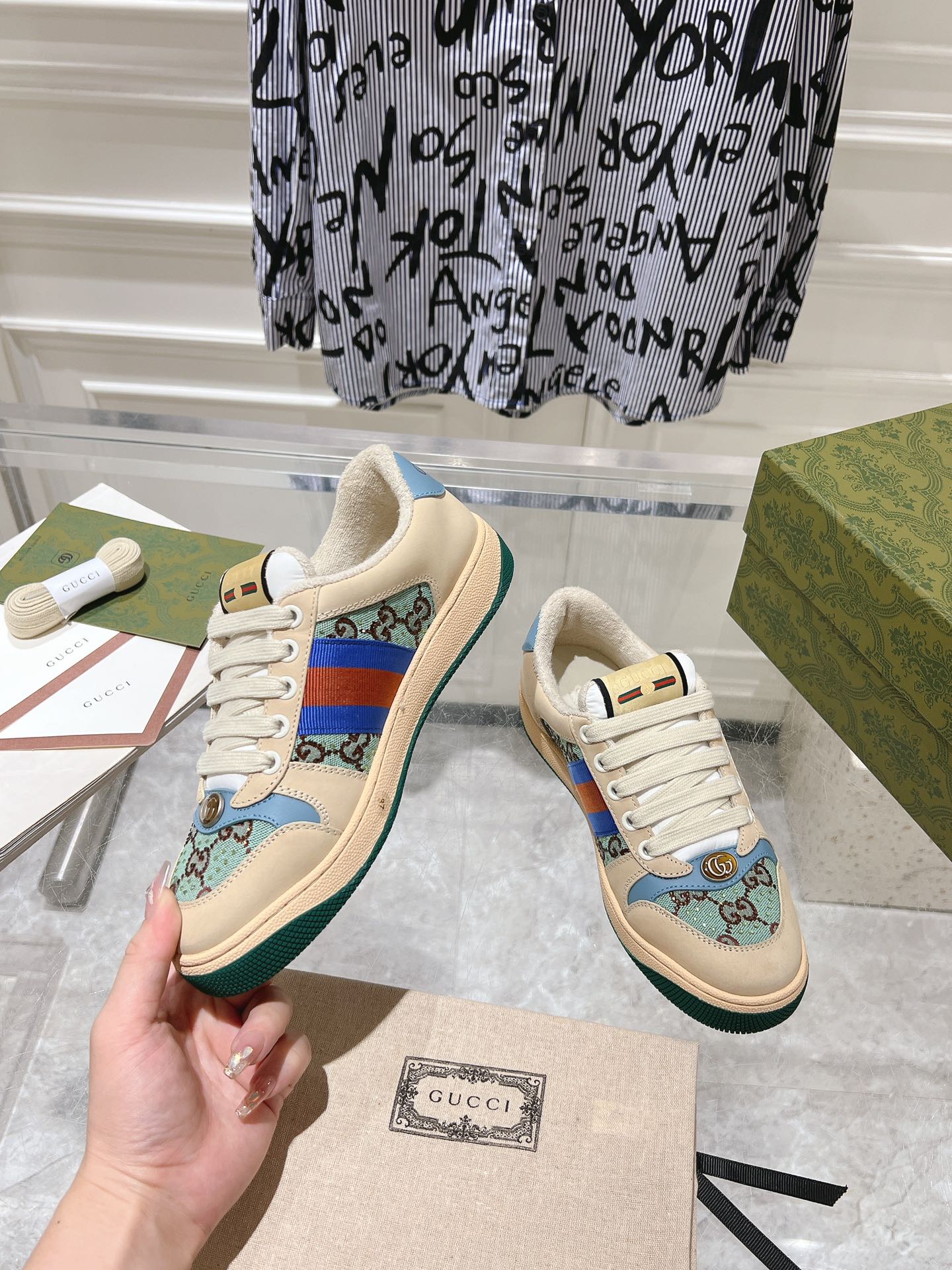 Gucci Female Basic Shoes S