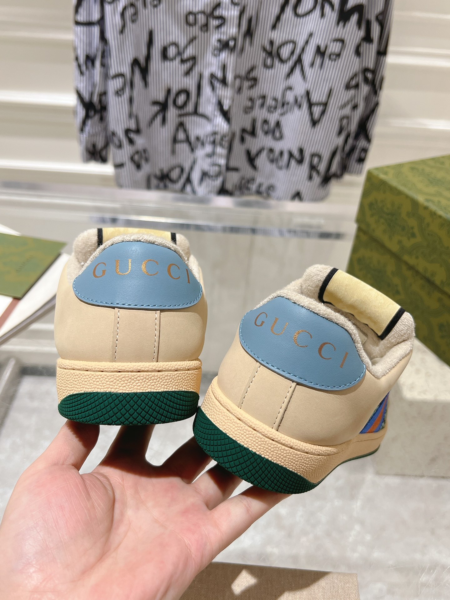 Gucci Female Basic Shoes S