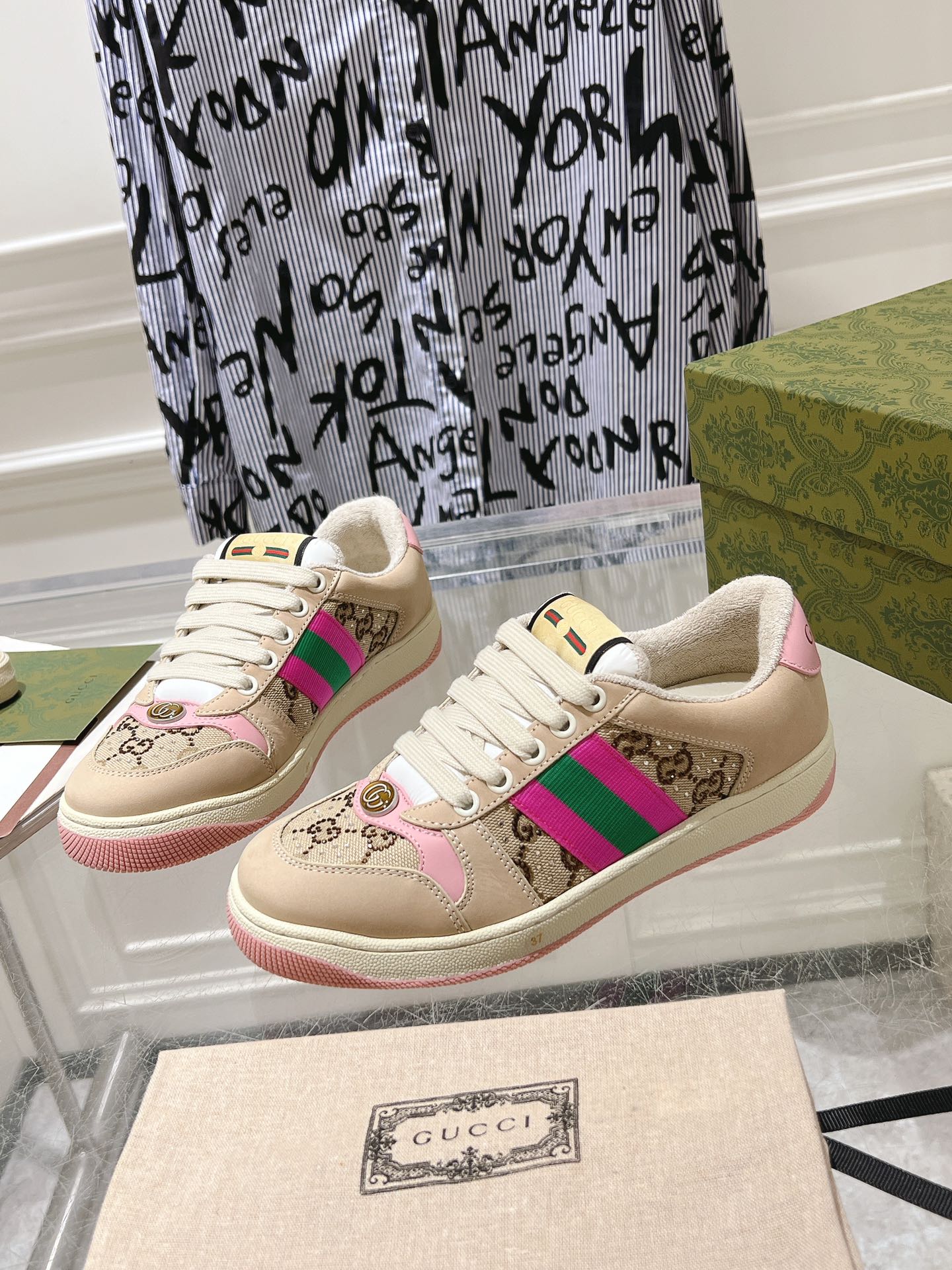Gucci Female Basic Shoes S