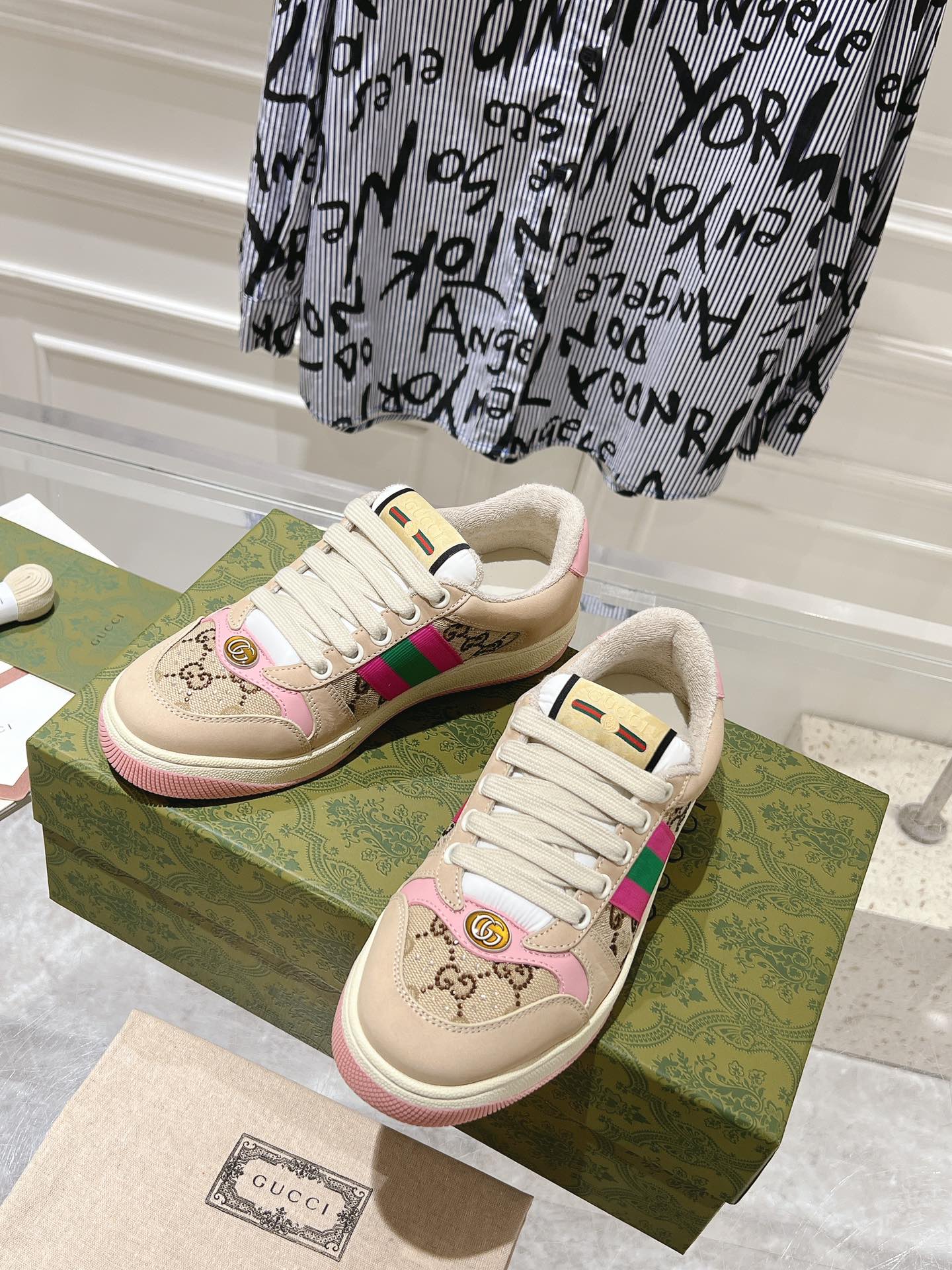 Gucci Female Basic Shoes S
