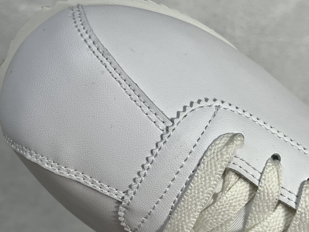 Basic Shoes M-s