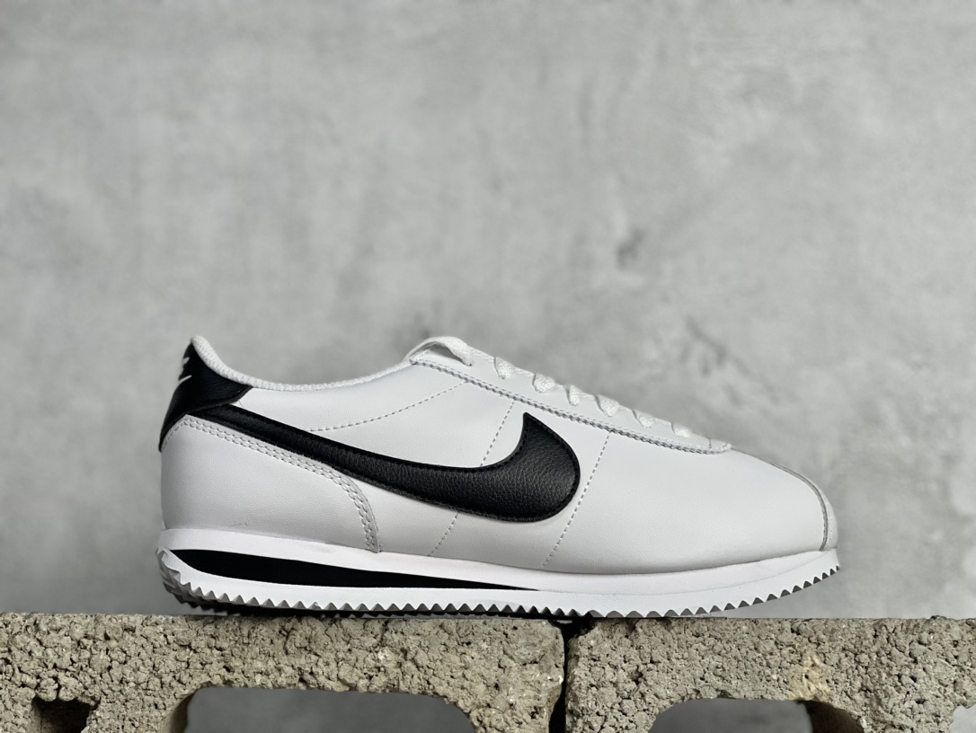 Basic Shoes M-s