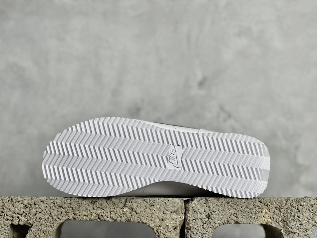 Basic Shoes M-s