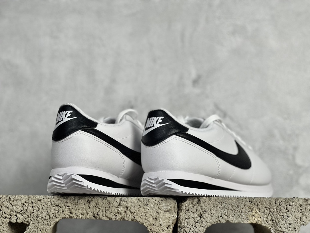 Basic Shoes M-s