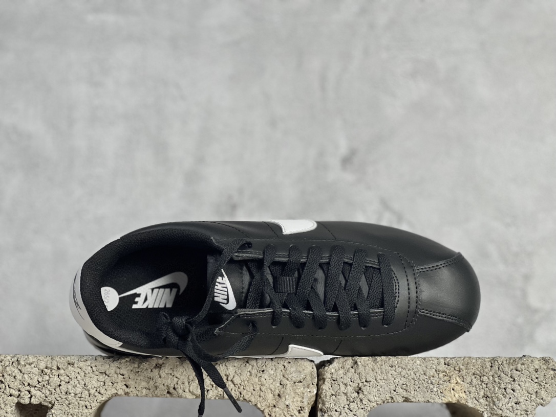 Basic Shoes M-s