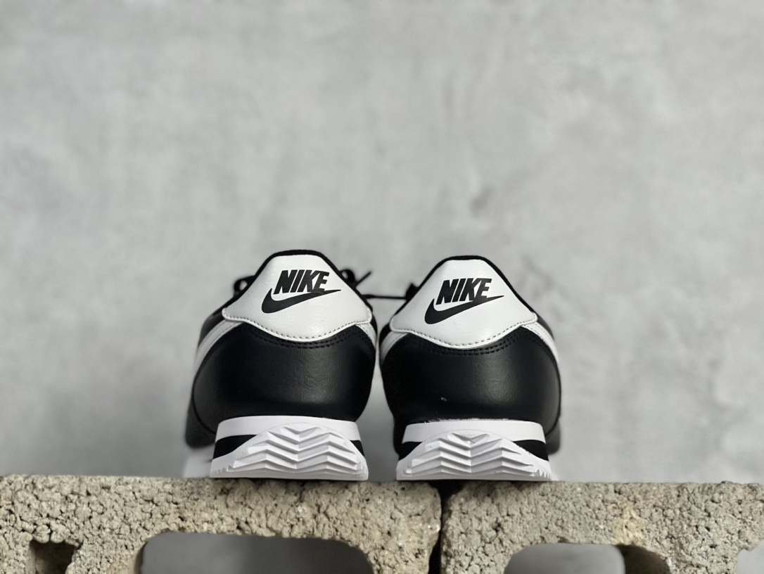 Basic Shoes M-s