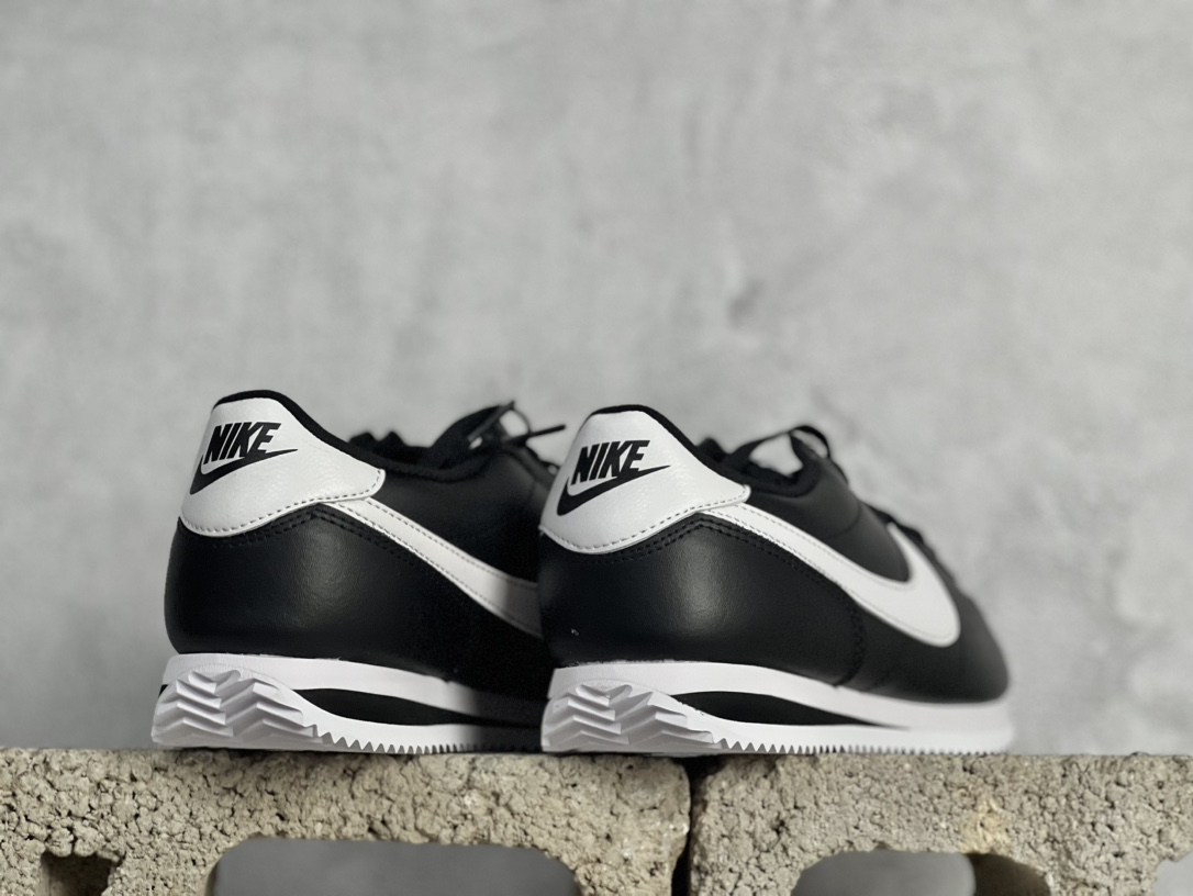 Basic Shoes M-s
