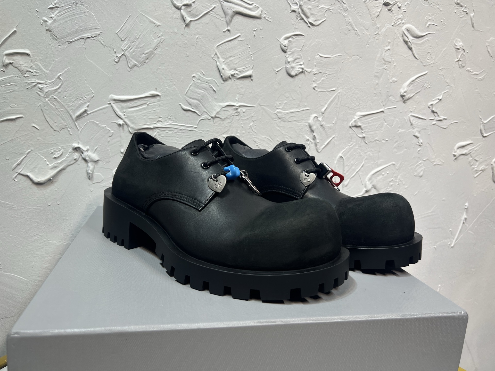 Balenciaga Male Basic Shoes Black M-l