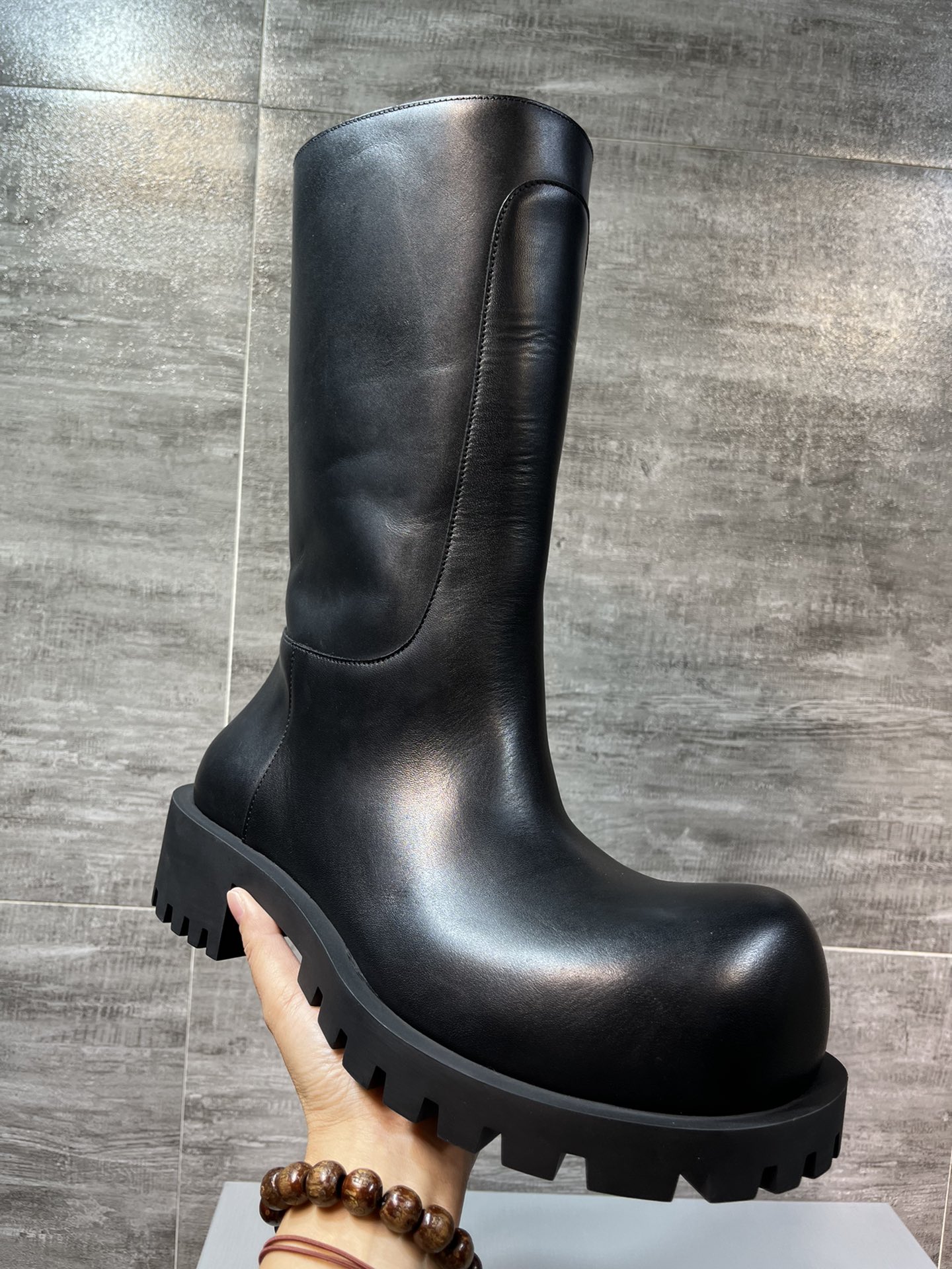 Balenciaga Male Boots Cow Leather Black M-l