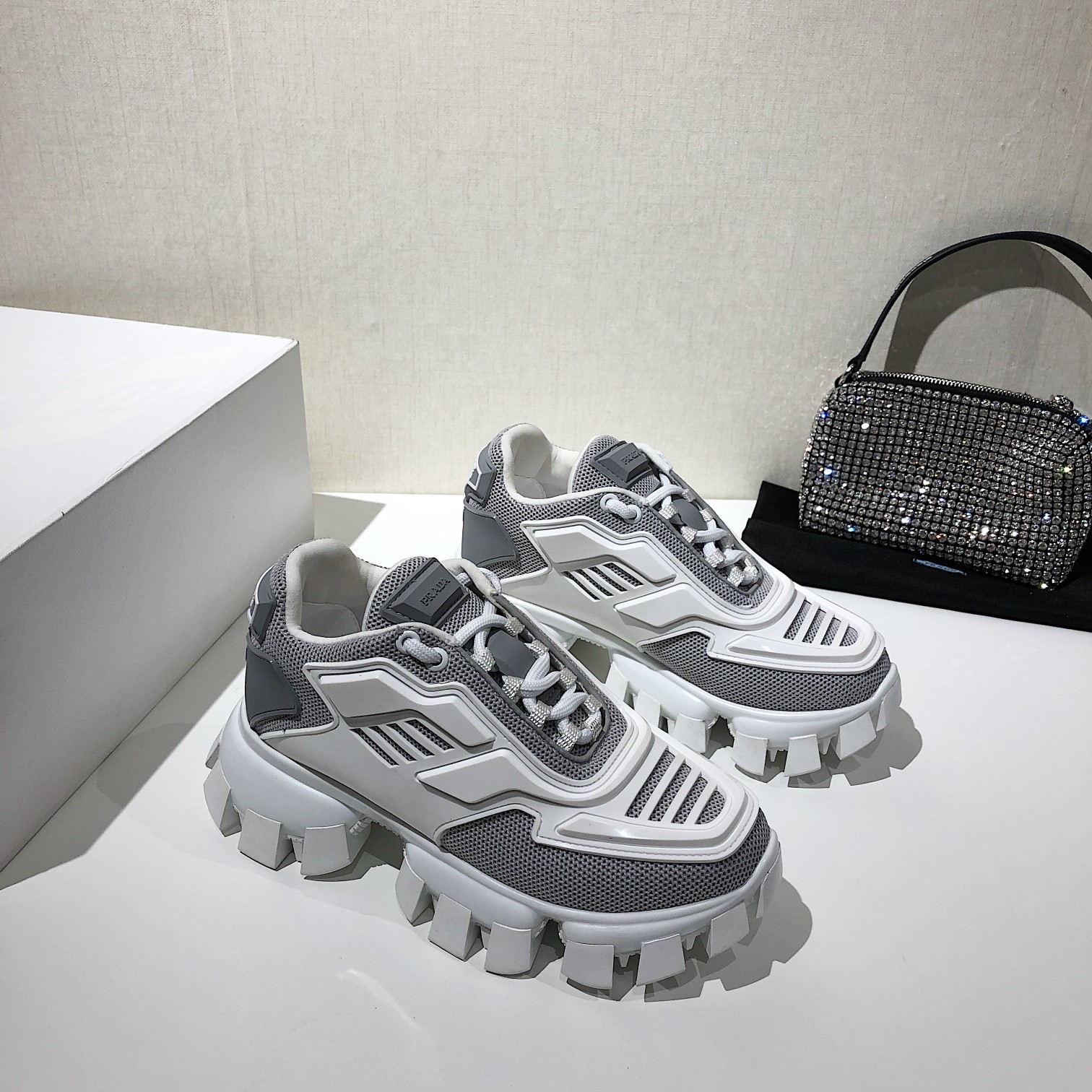 Basic Shoes 44-m