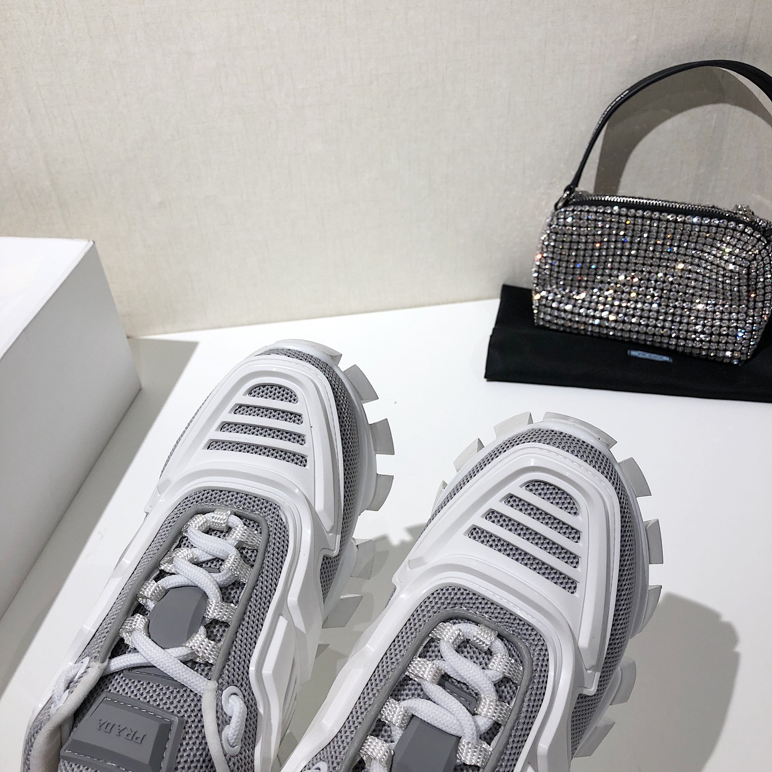 Basic Shoes 44-m