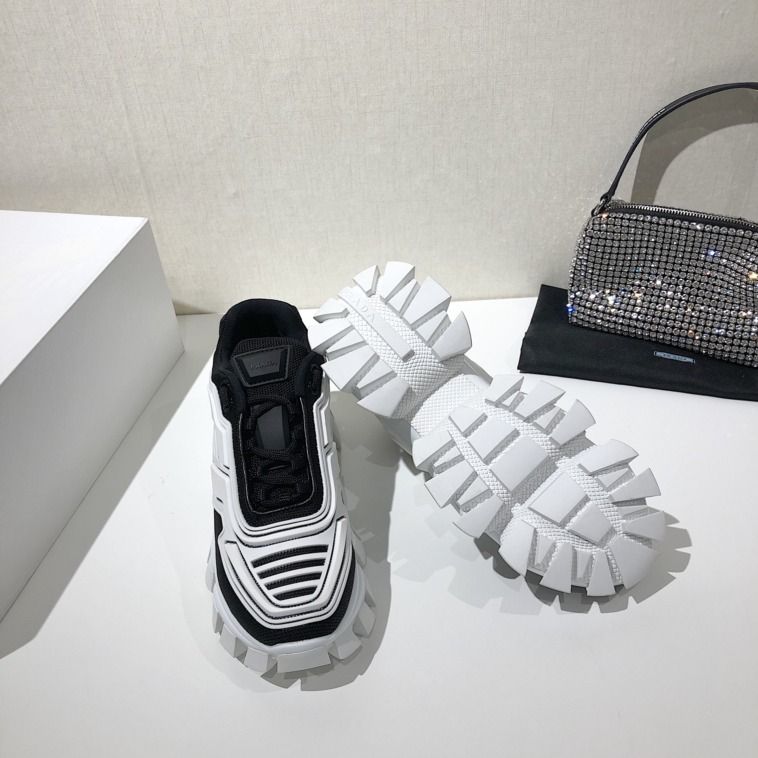 Basic Shoes 44-m
