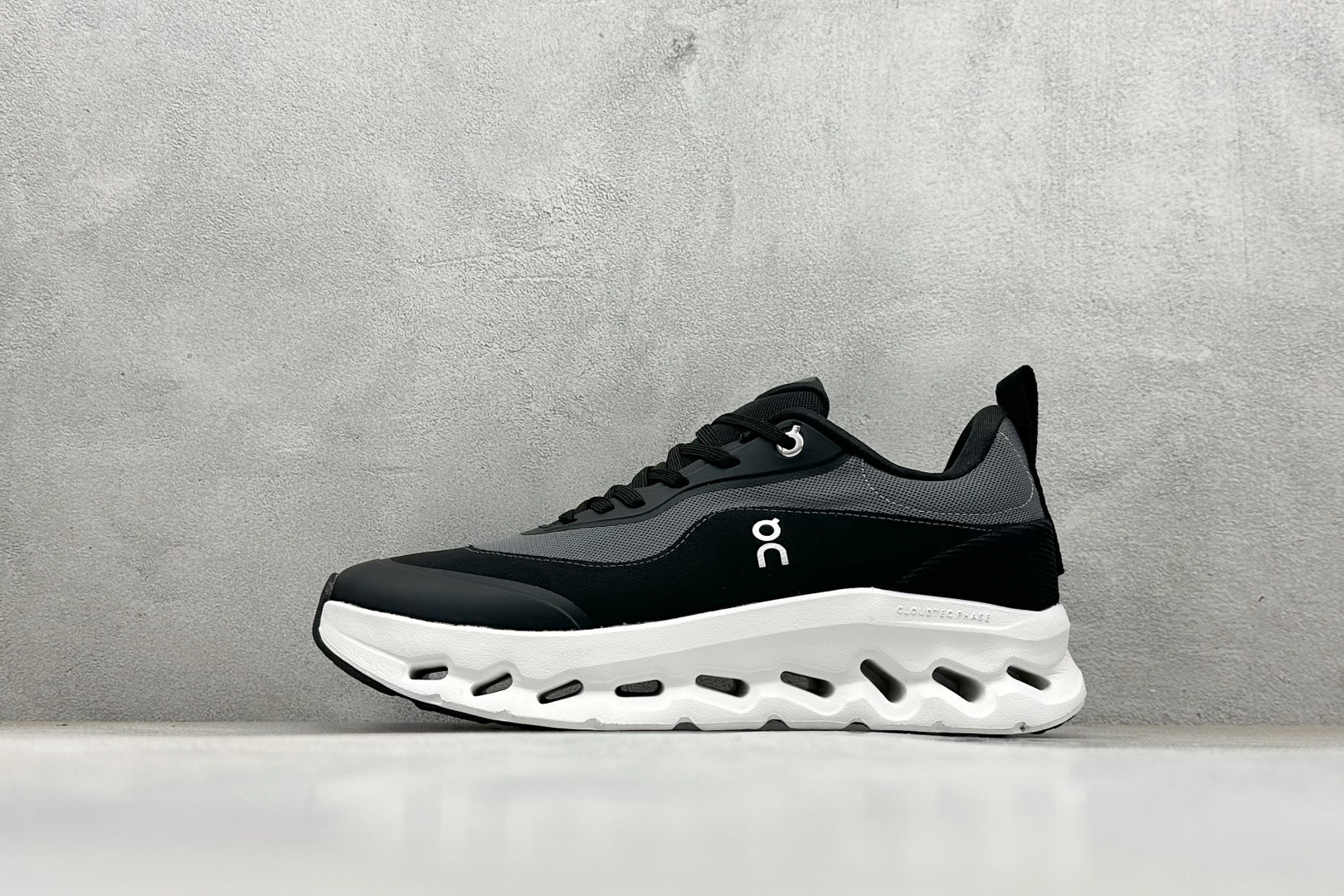 Loewe Sneakers L