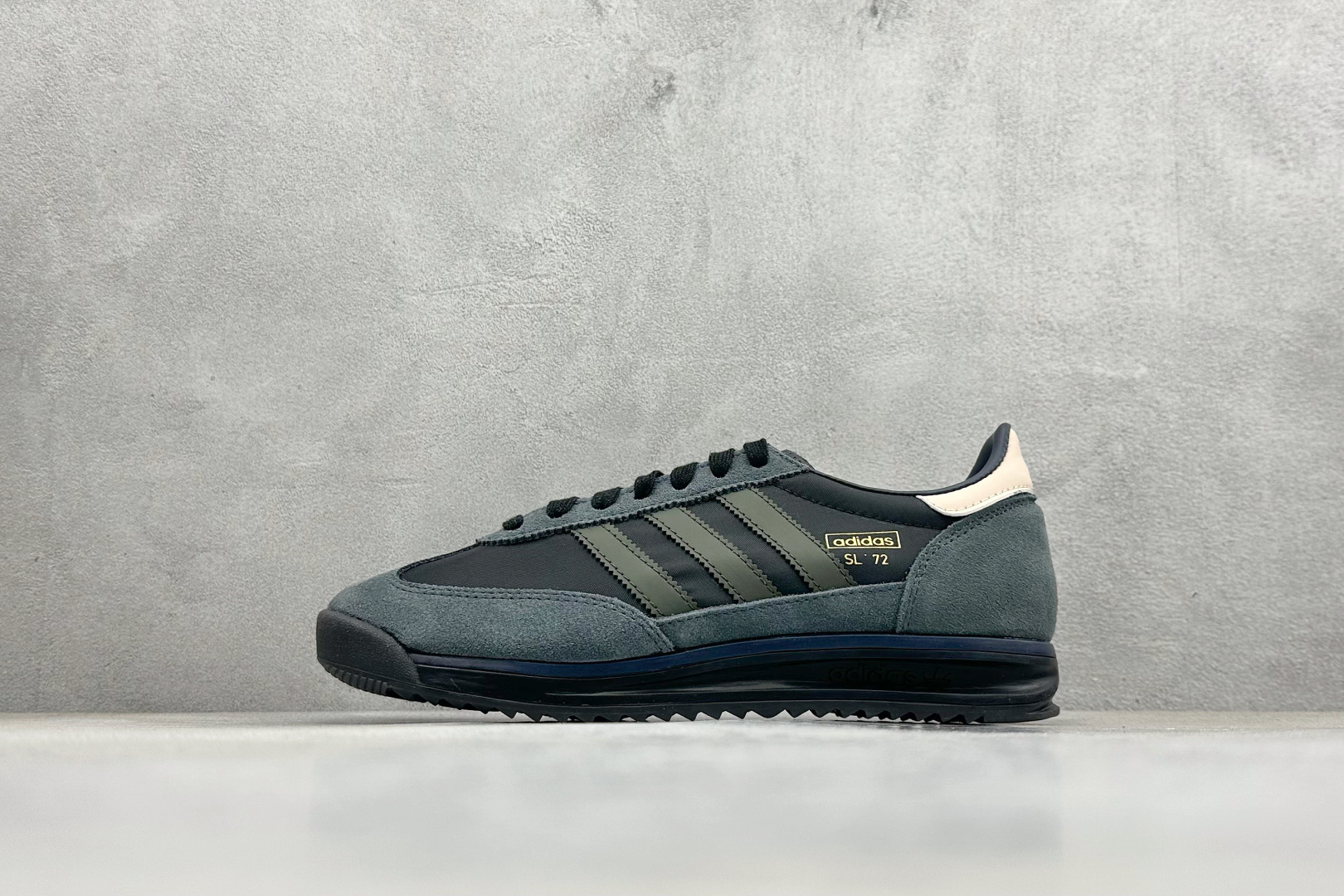 Adidas Board Shoes M-l-s