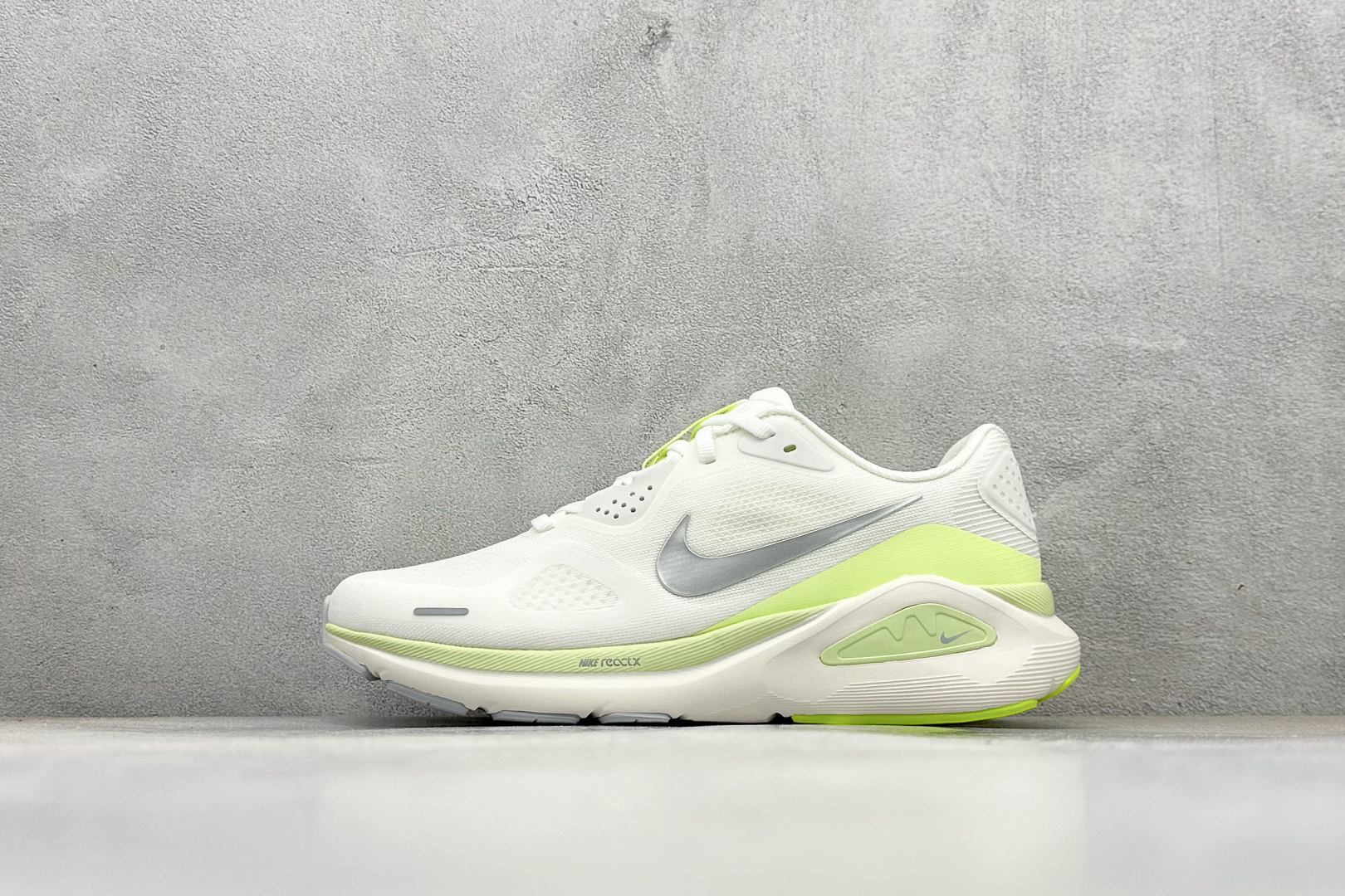 Nike Basic Shoes M-s