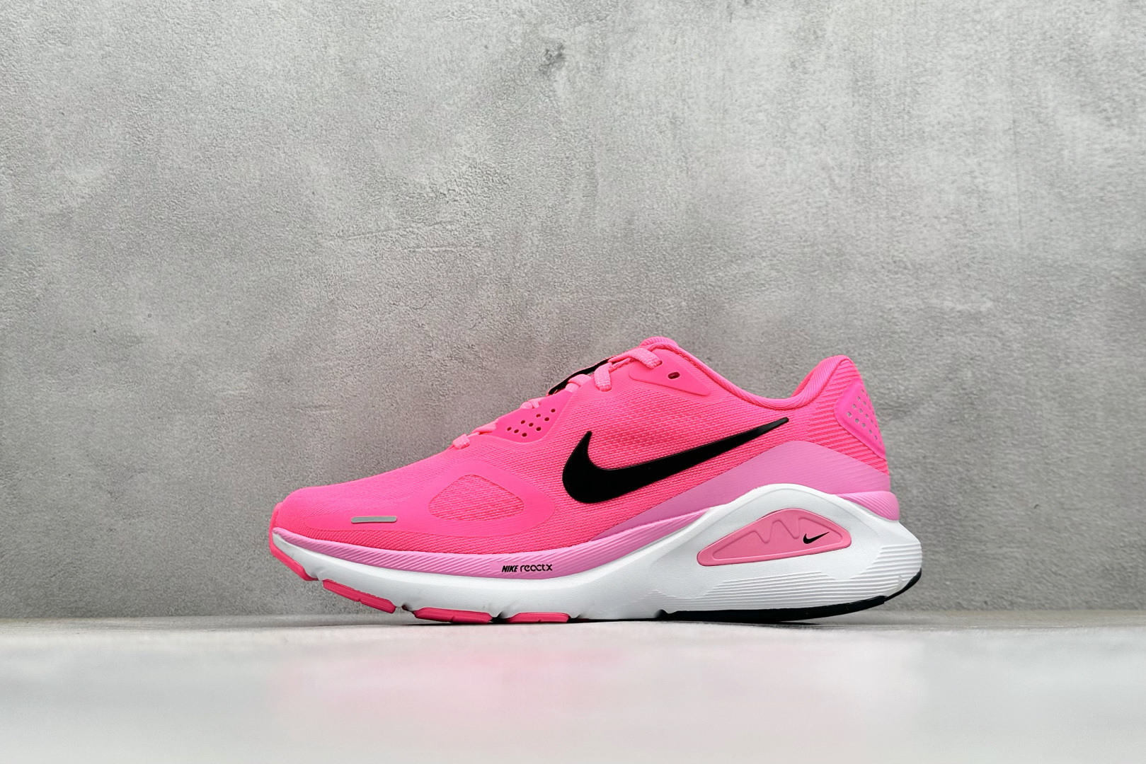 Nike Basic Shoes M-s