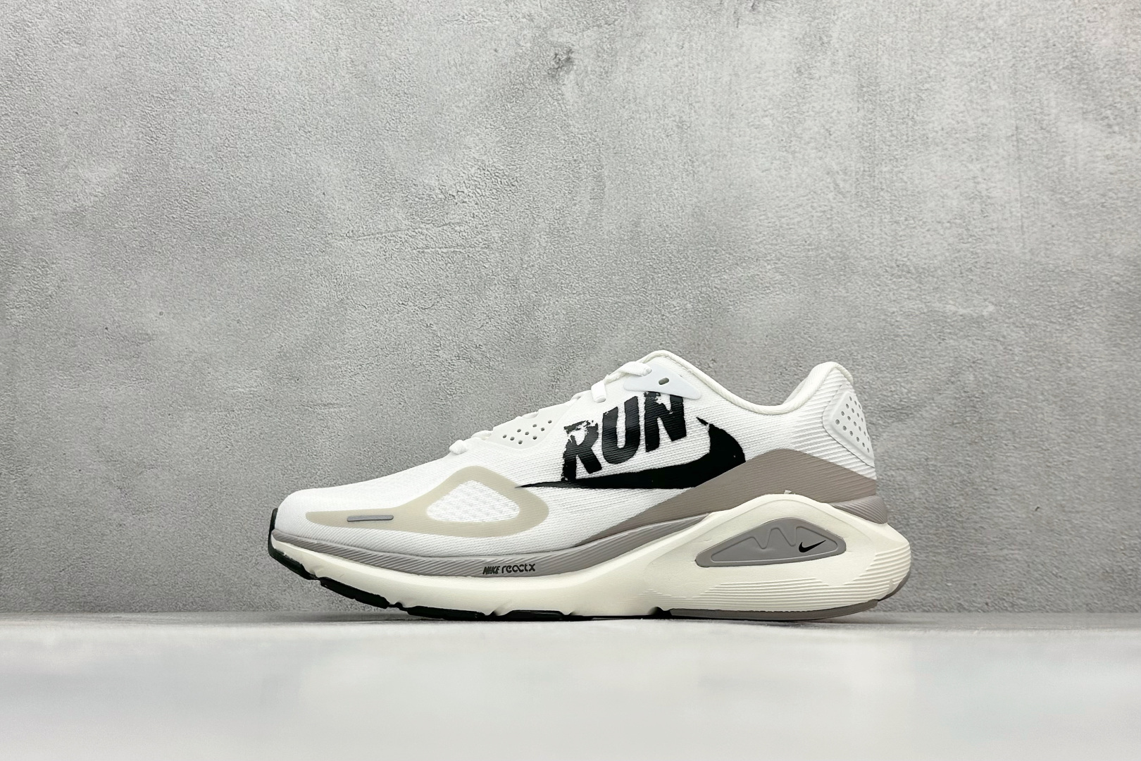 Nike Basic Shoes M-s