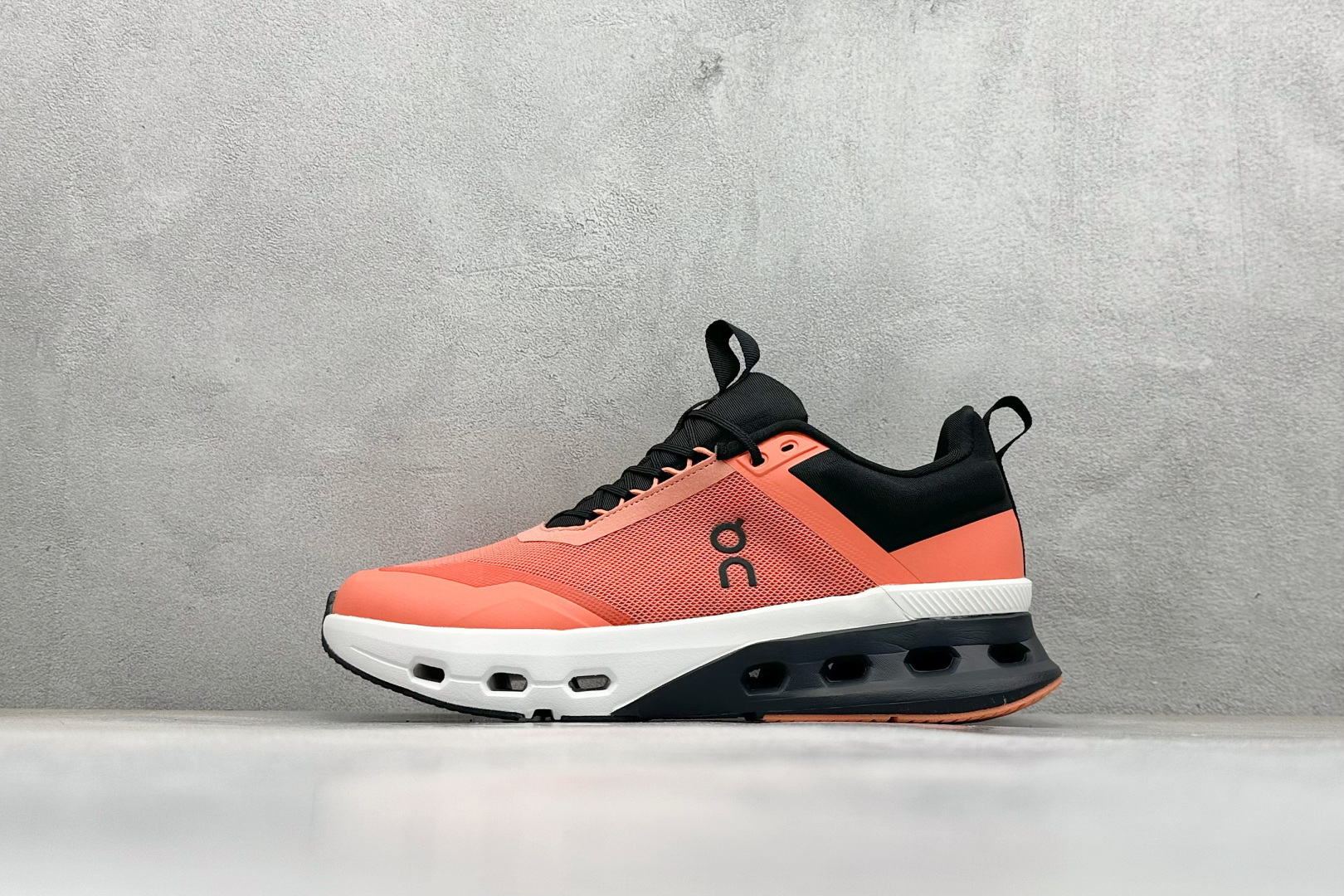 Basic Shoes L