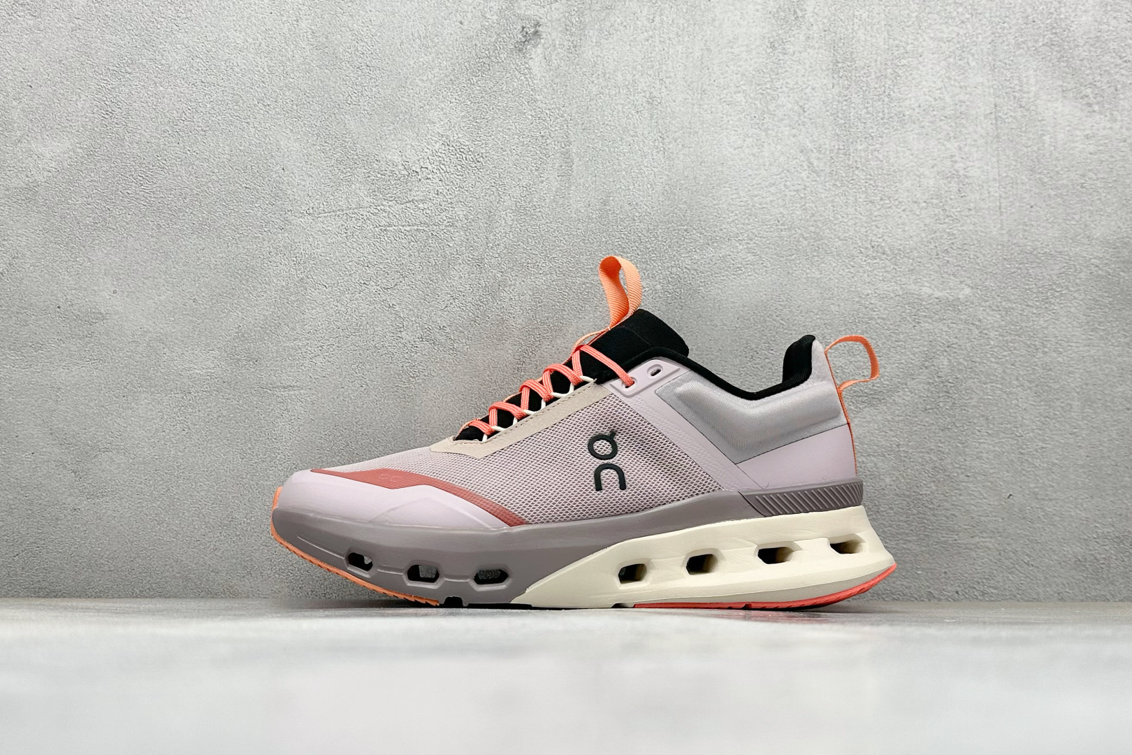 Basic Shoes L