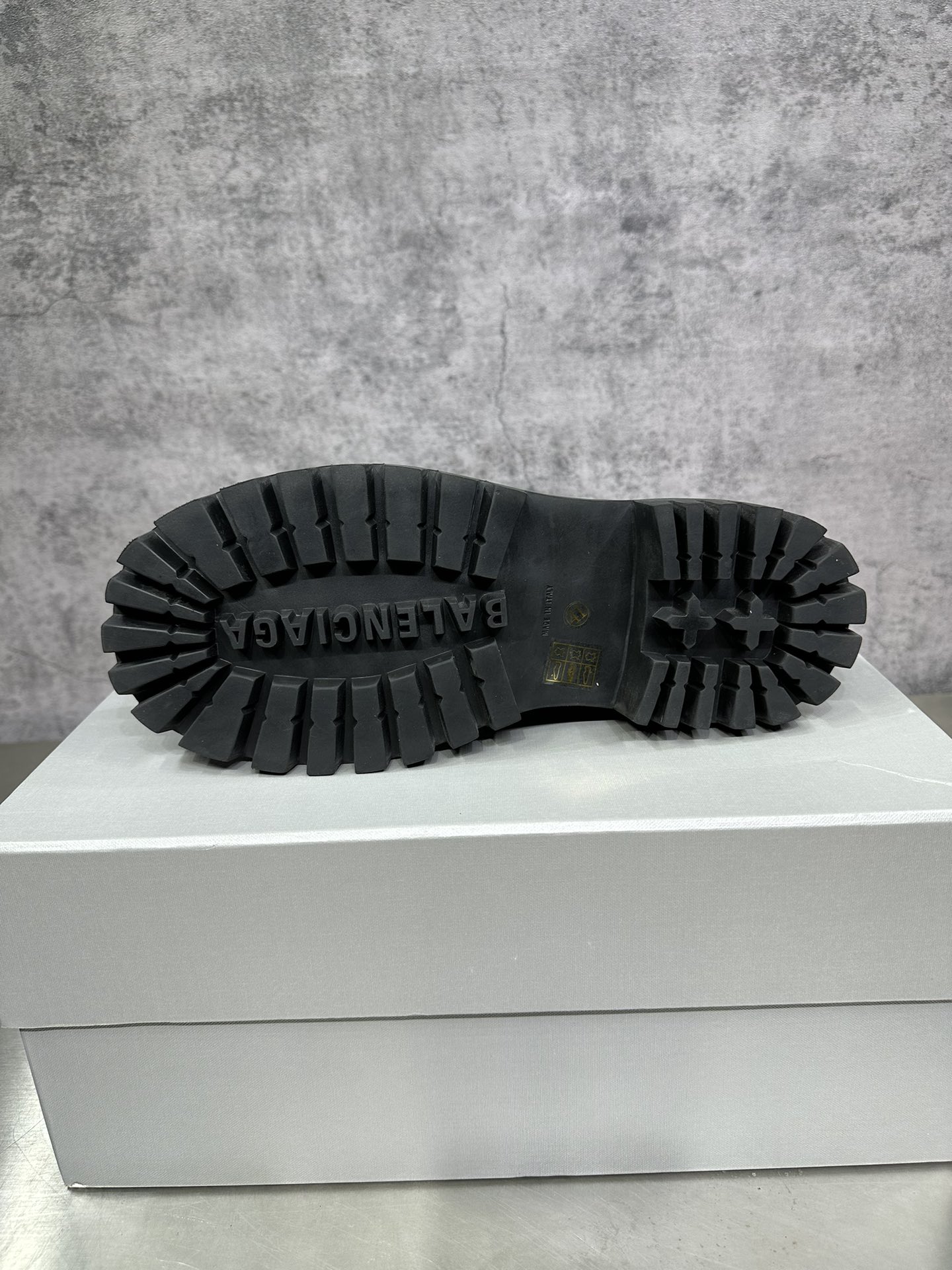Basic Shoes Black 46-l