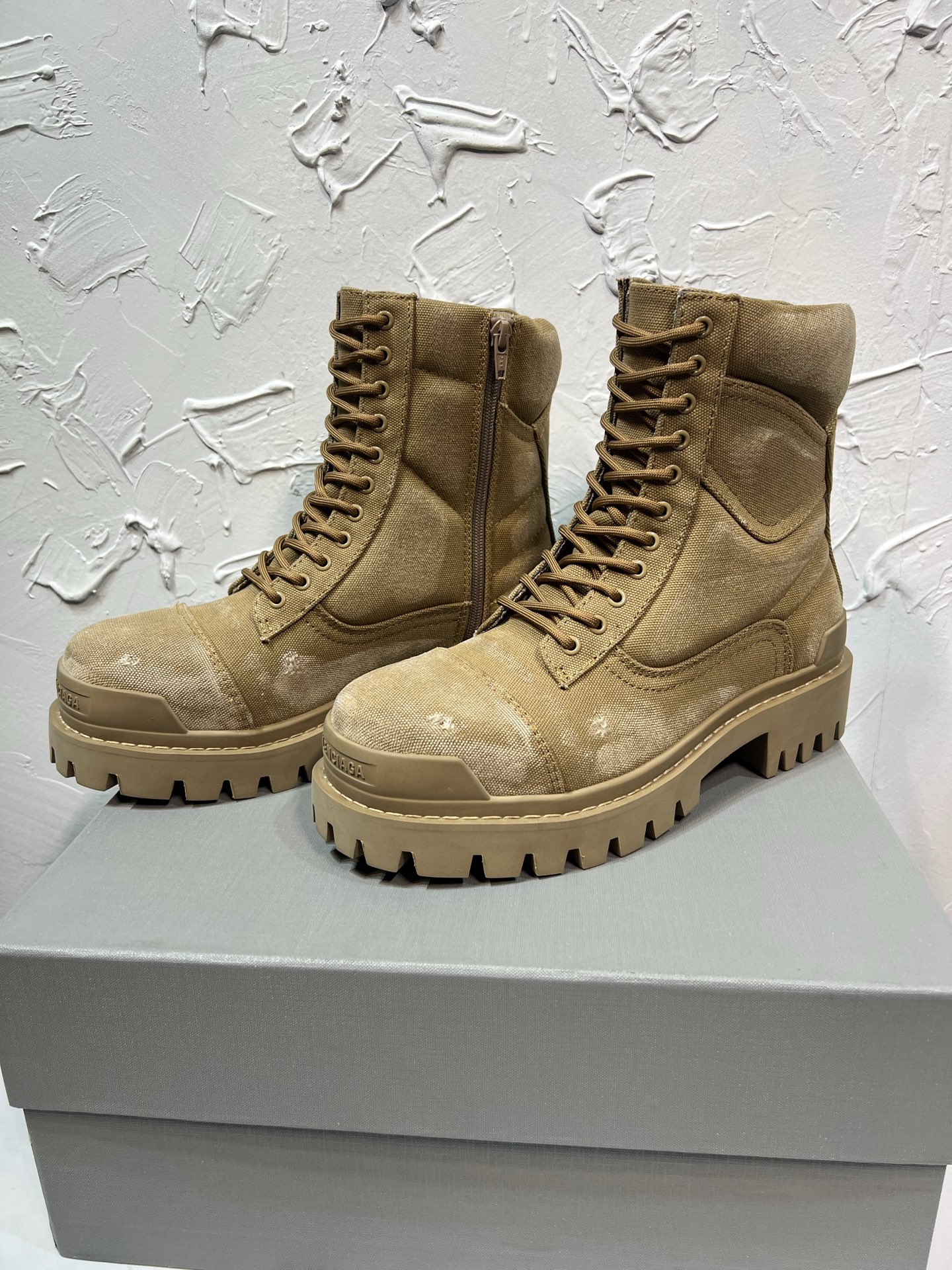 Balenciaga Basic Shoes 46-l