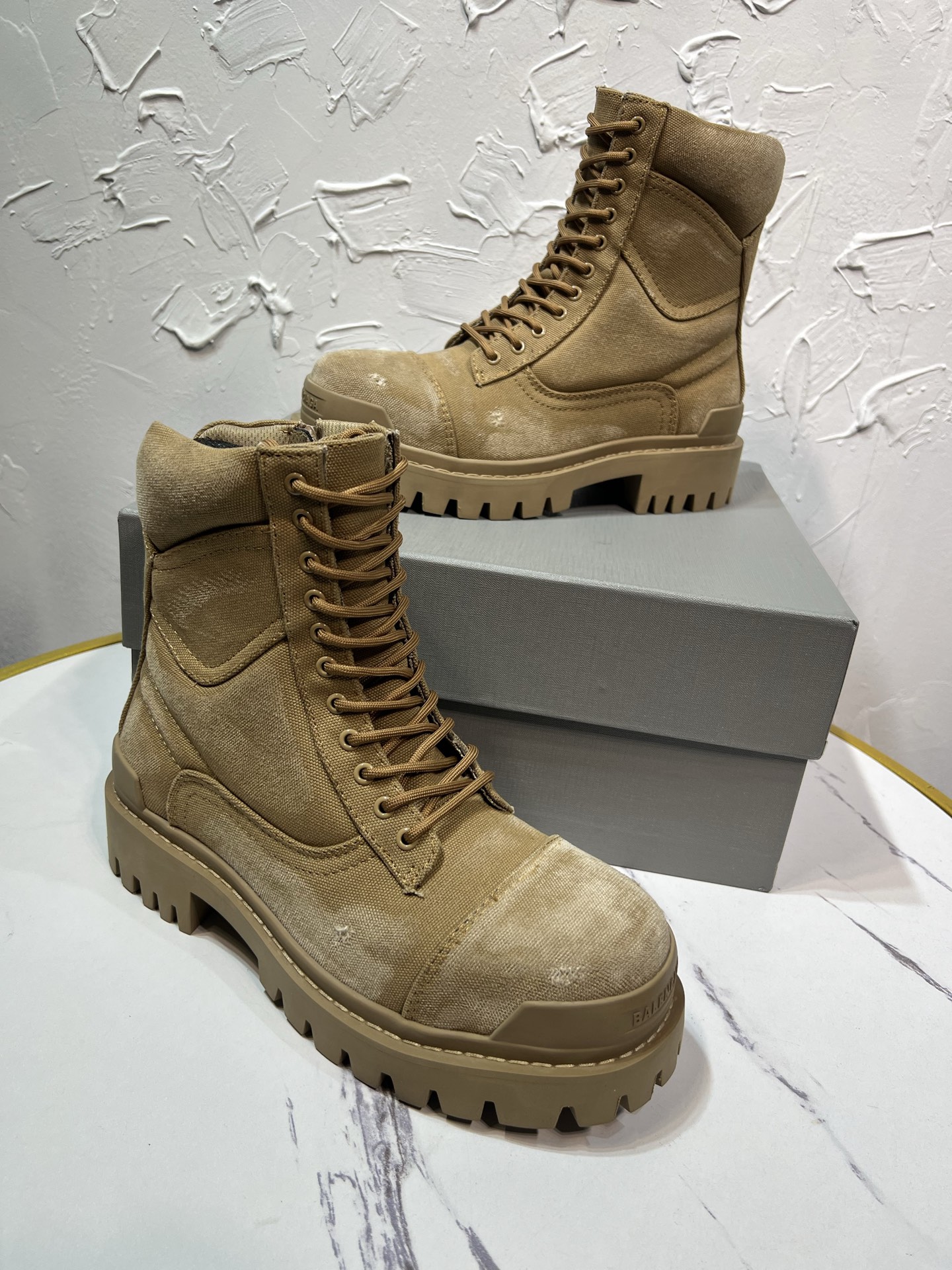Balenciaga Basic Shoes 46-l