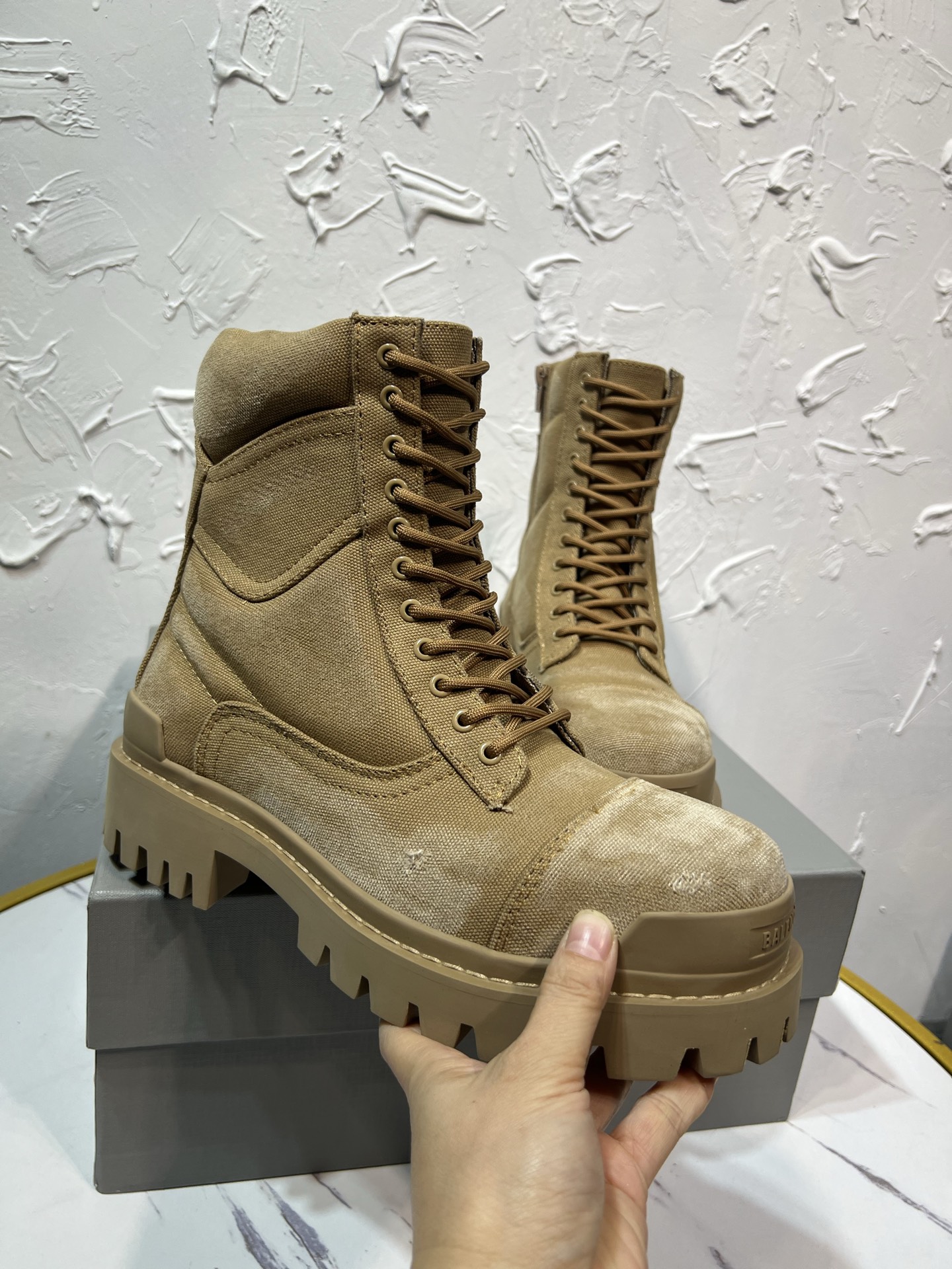 Balenciaga Basic Shoes 46-l