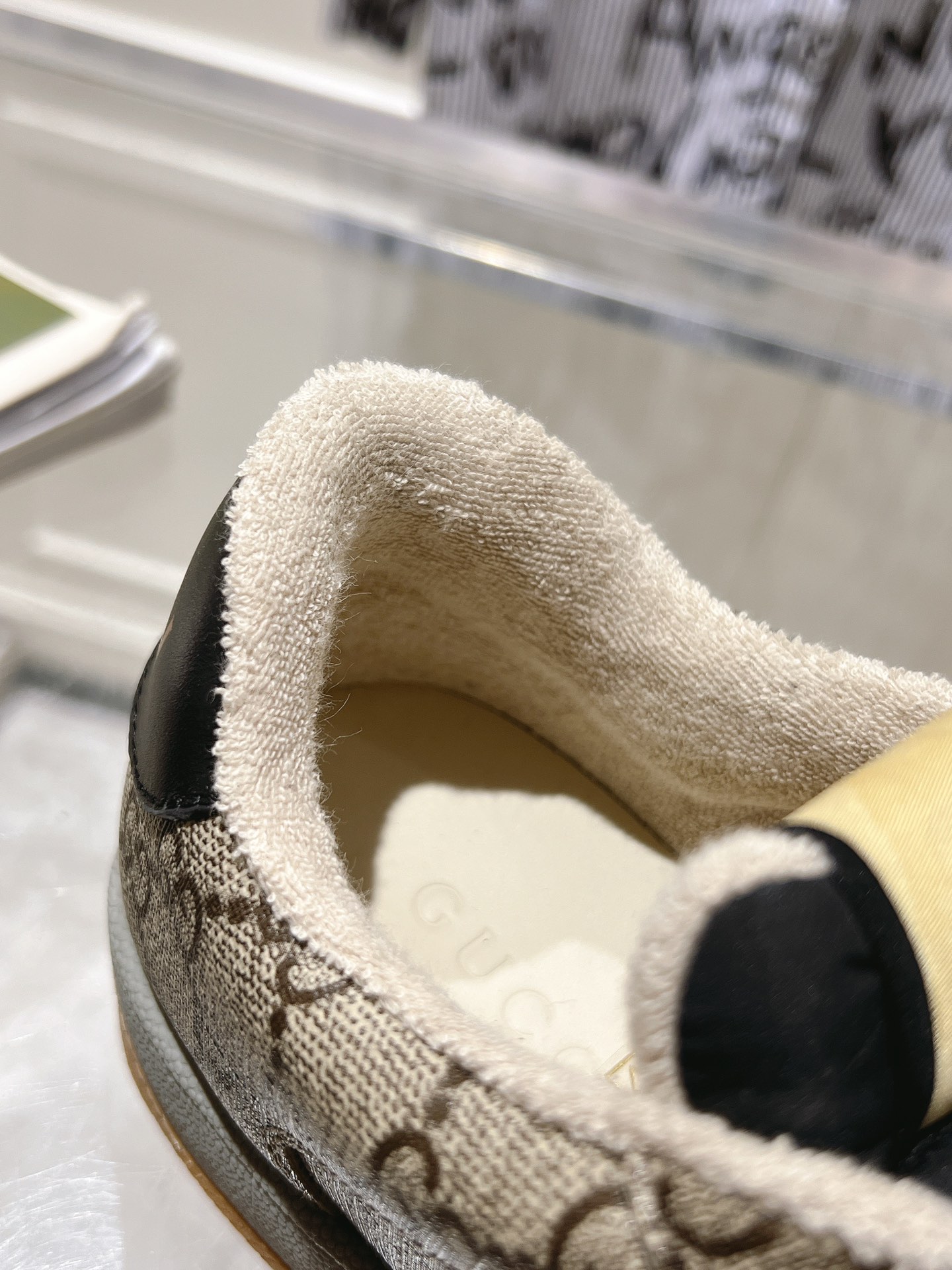 Gucci Male Basic Shoes S