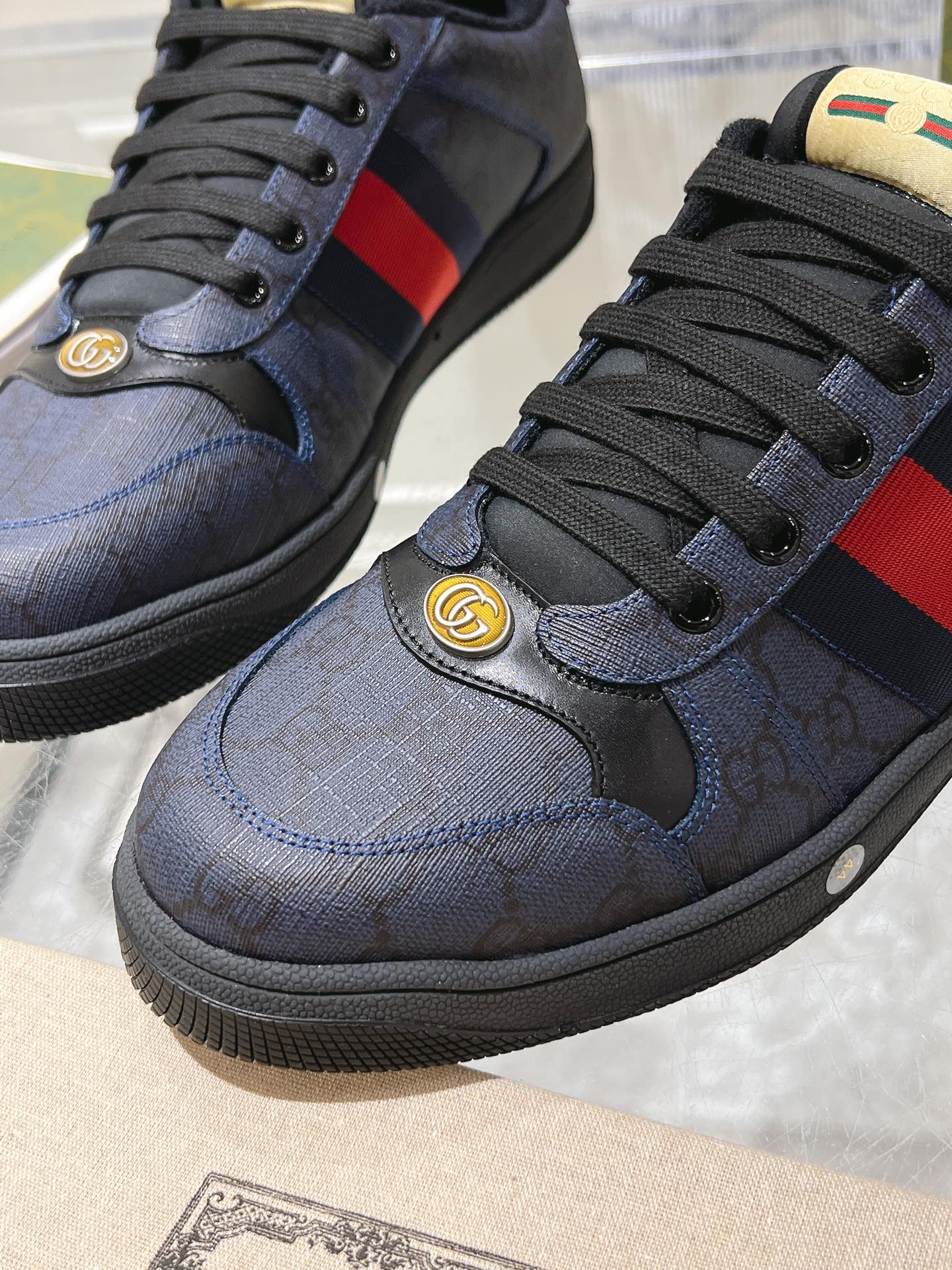 Gucci Male Basic Shoes S