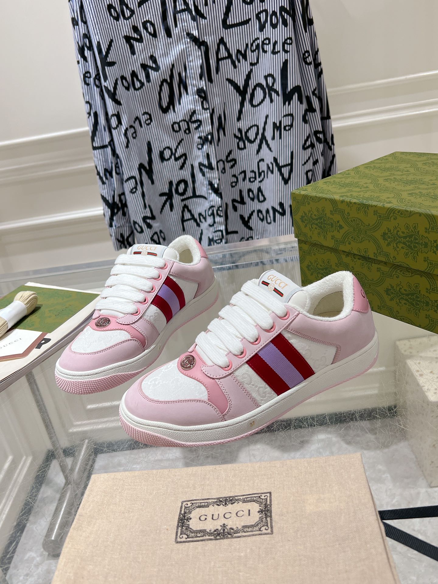 Gucci Female Basic Shoes S