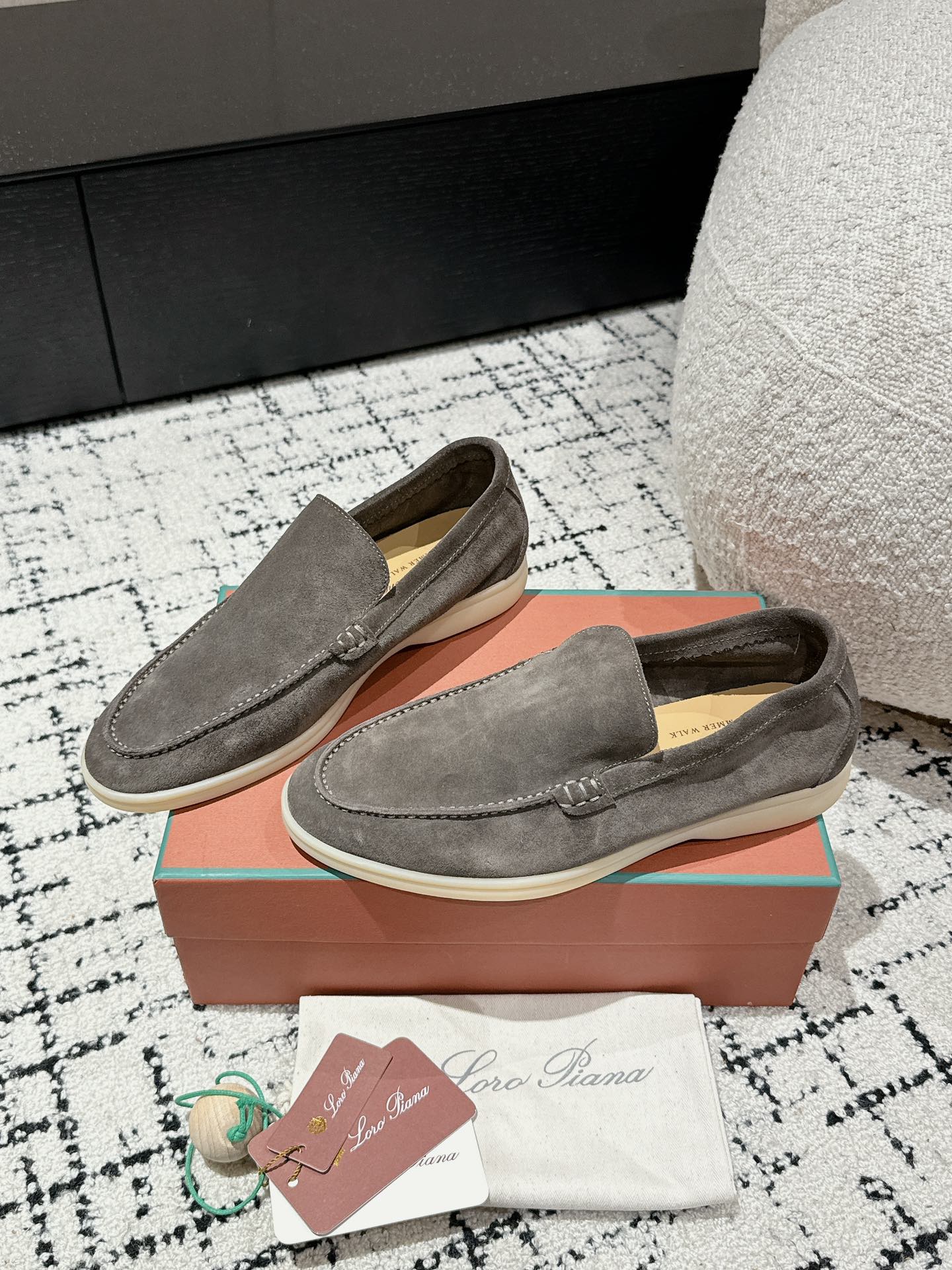 Loro Piana Male Loafers L-s