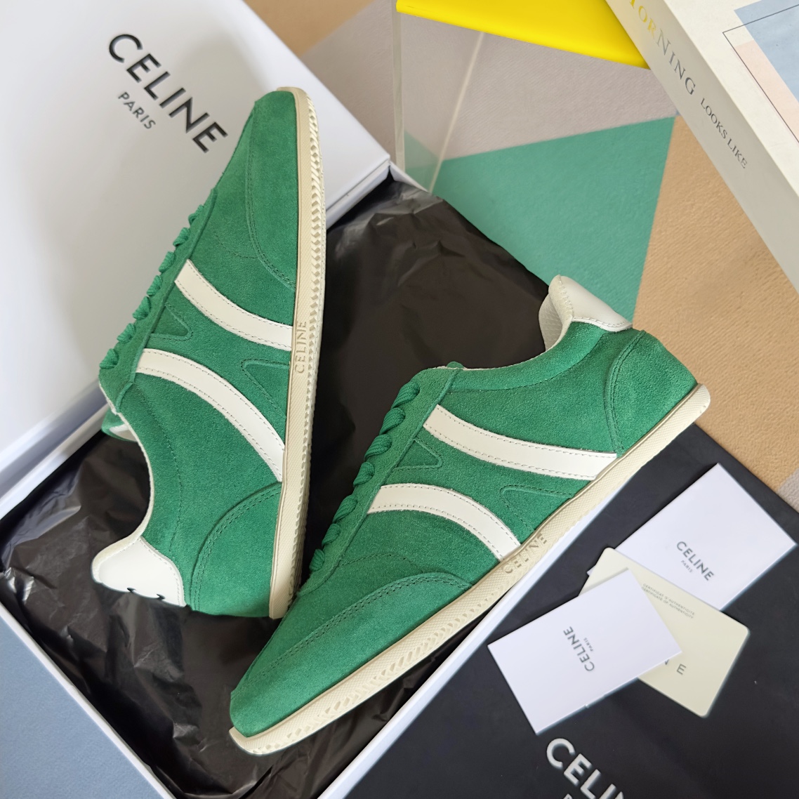 Celine Female Board Shoes Breathable M-l-s