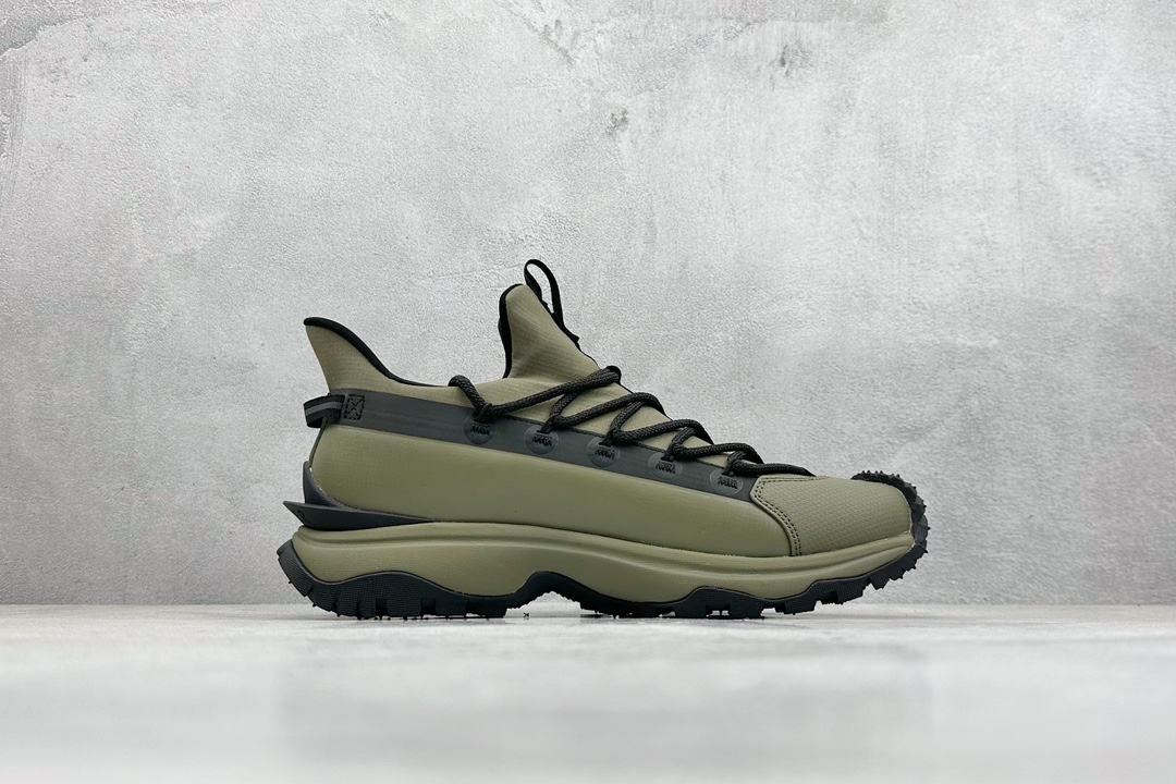 Moncler Basic Shoes M-l