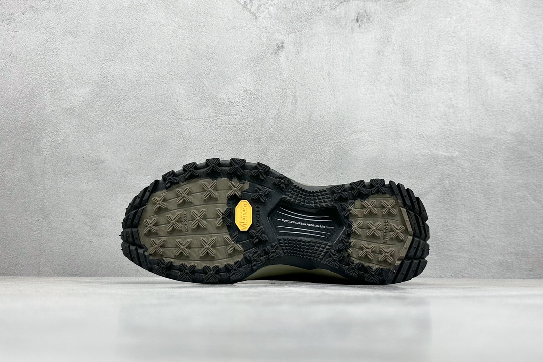 Moncler Basic Shoes M-l