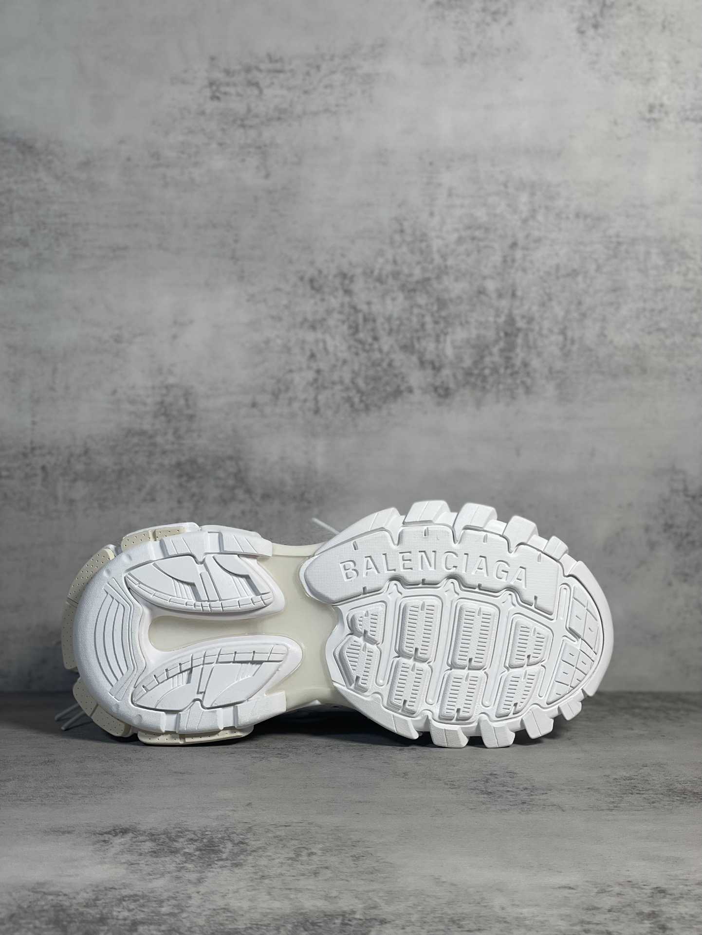 Balenciaga Sneakers M-l