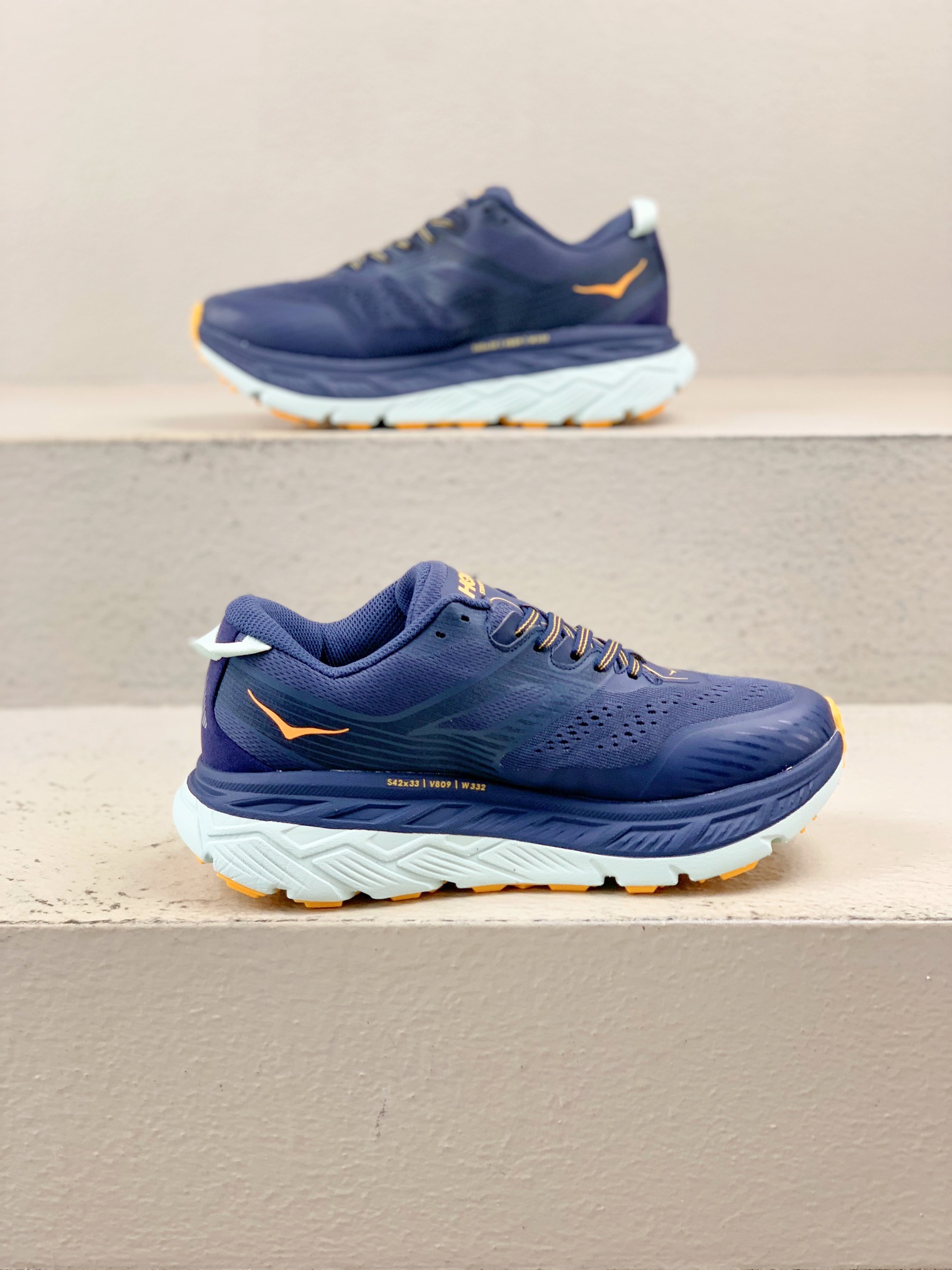 Running Shoes M-s