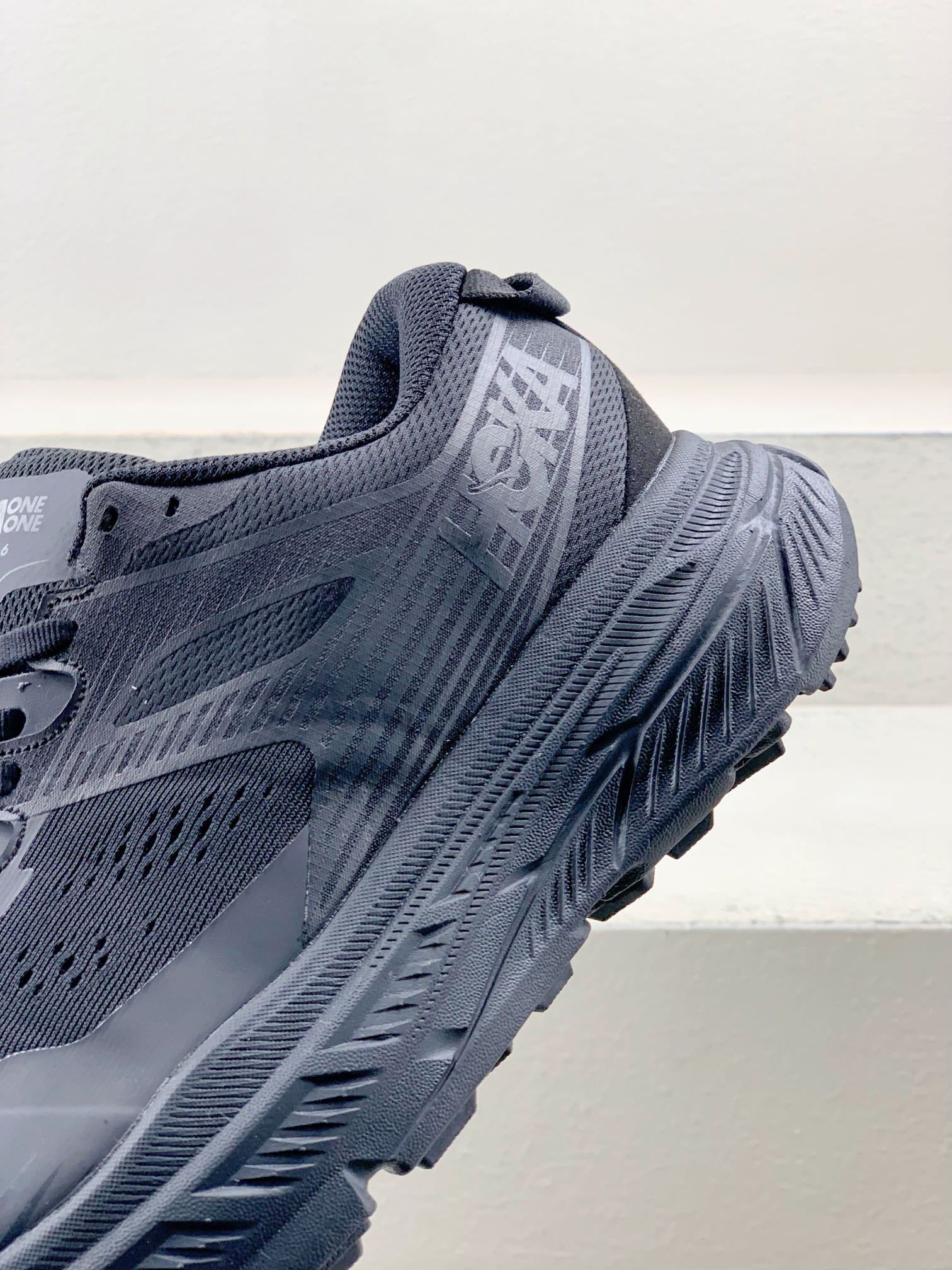 Running Shoes M-s